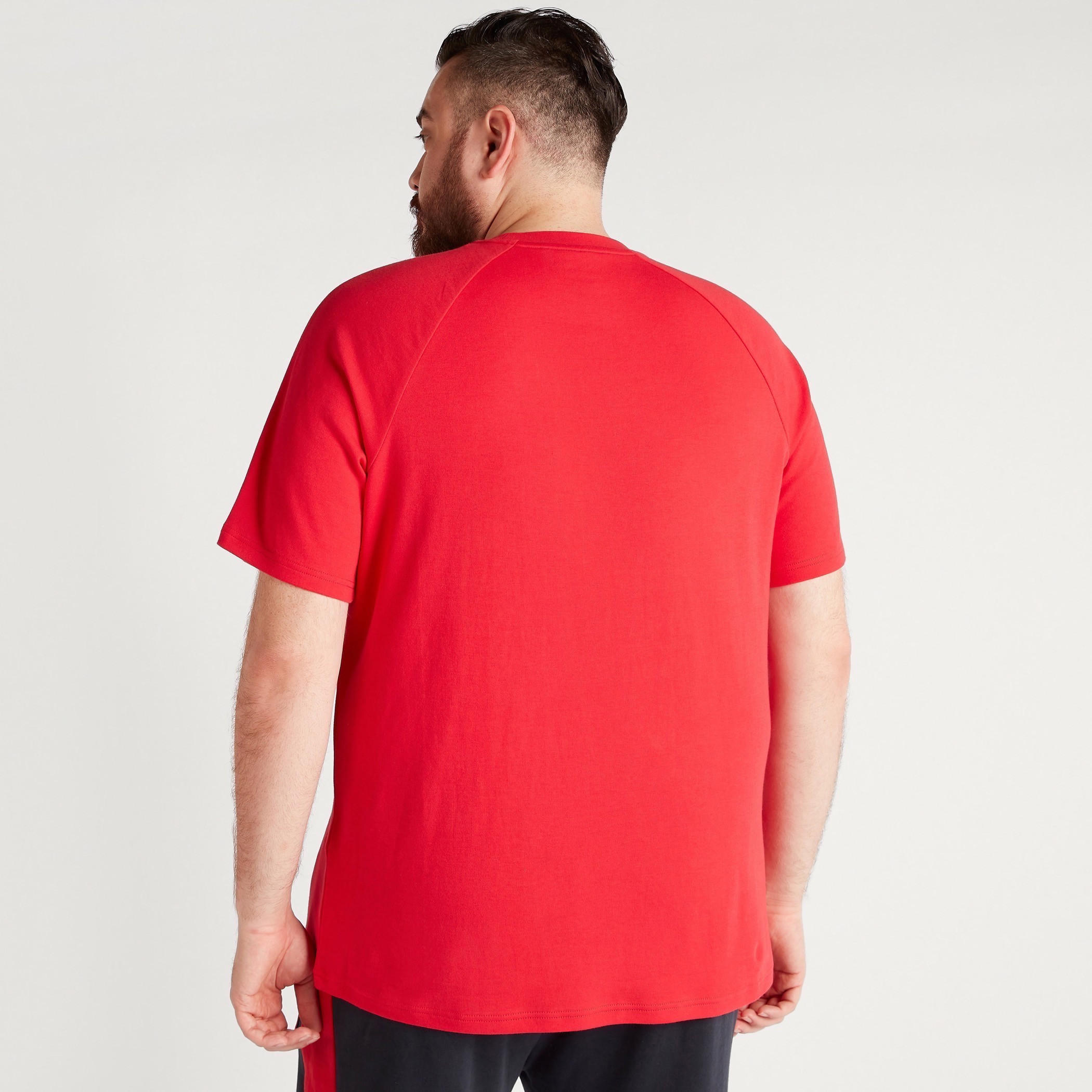 تيشيرت بياقة ضيّقة وأكمام قصيرة بأشرطة-men-clothing-tshirtsandpolos-tshirts-image-4