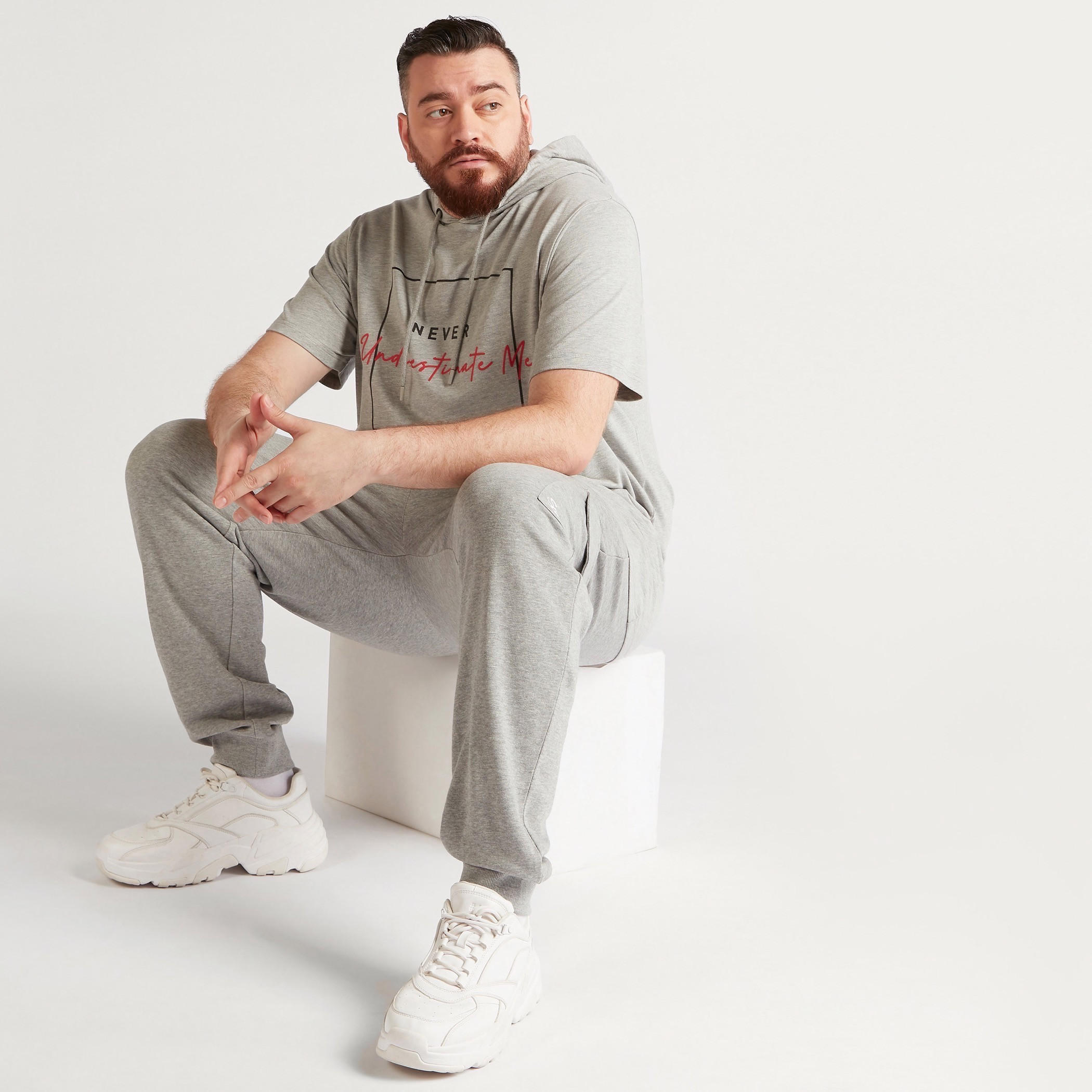 بنطلون رياضي سادة برباط إغلاق وجيوب-men-clothing-bottoms-joggers-image-5