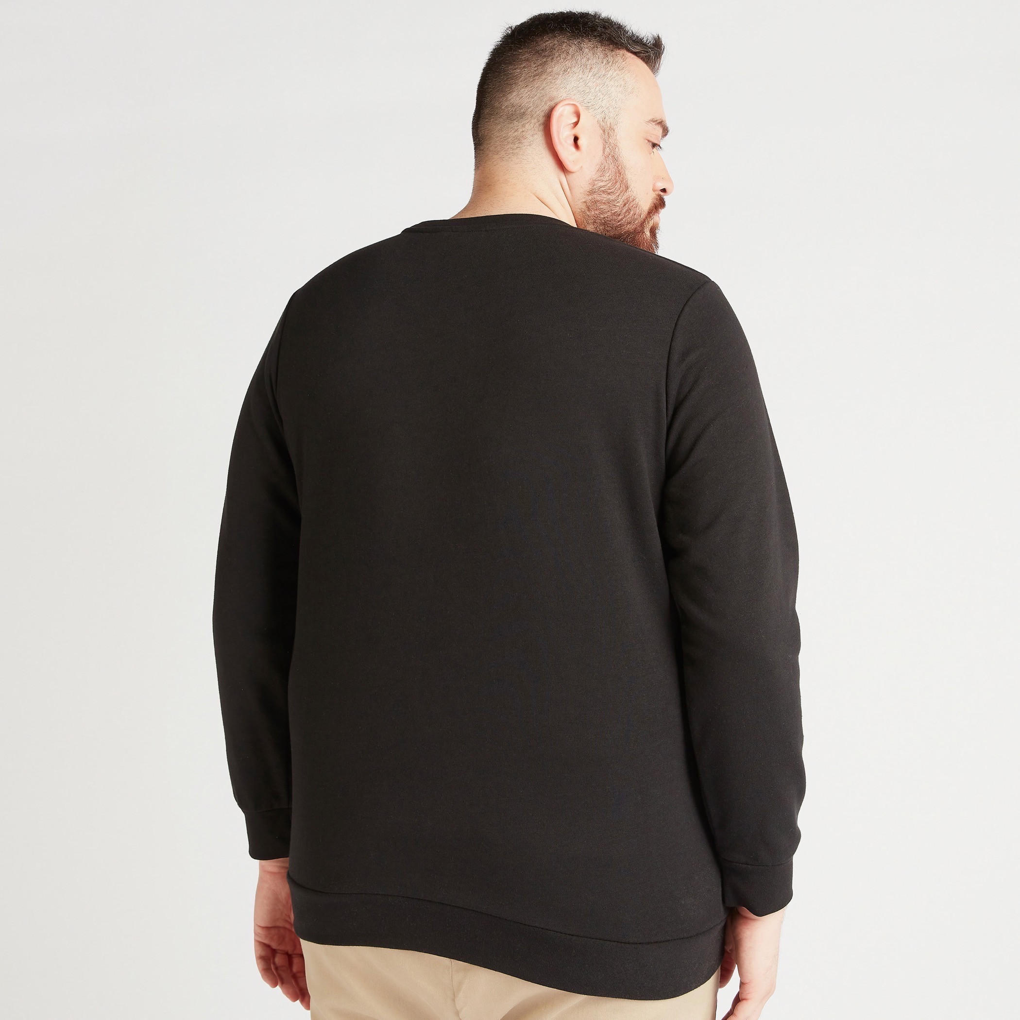 سويت شيرت بياقة ضيّقة وأكمام طويلة وطبعات باتمان-men-winterwear-hoodiesandsweatshirts-image-4