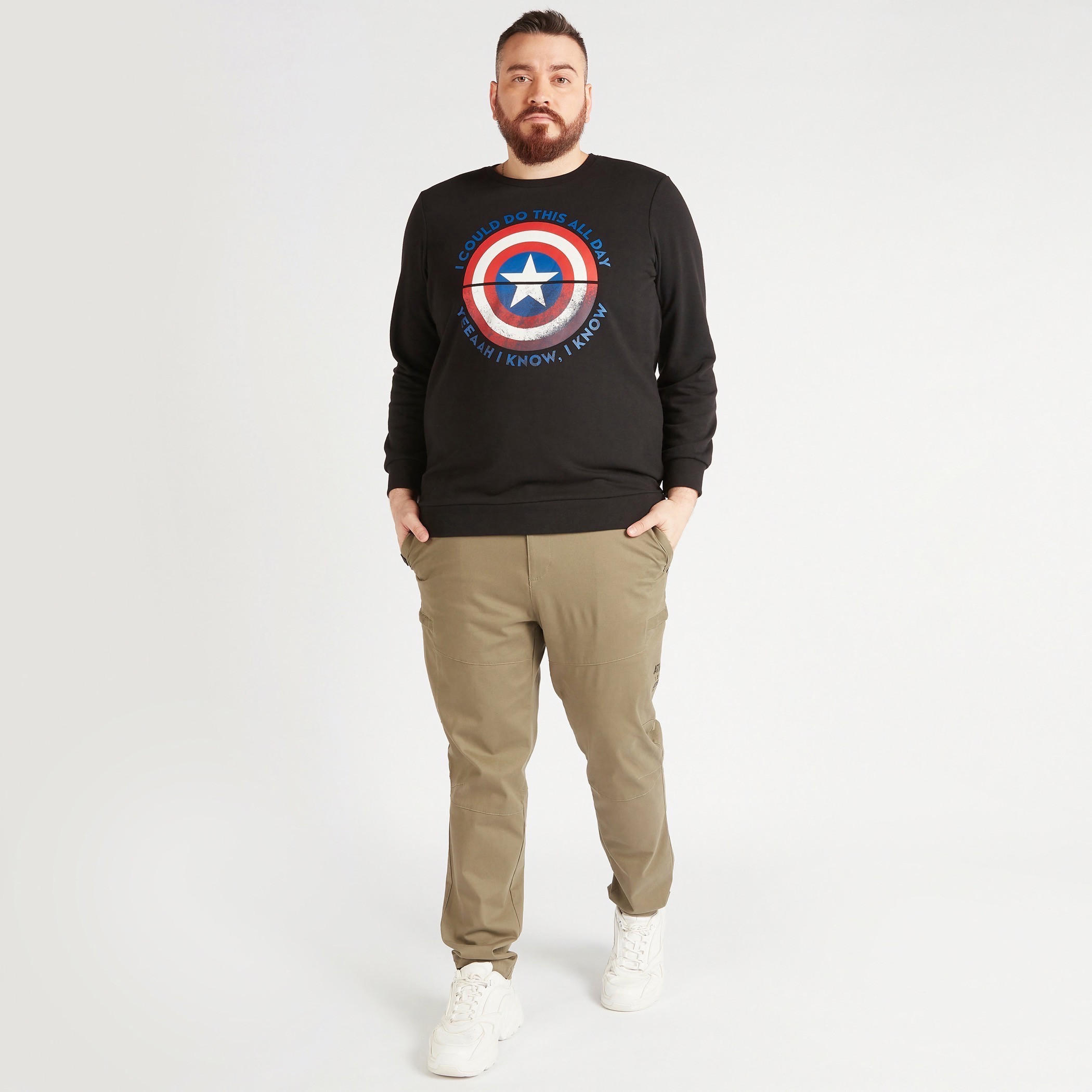 سويت شيرت بطبعات كابتن أمريكا وياقة ضيقة وأكمام طويلة-men-winterwear-hoodiesandsweatshirts-image-2