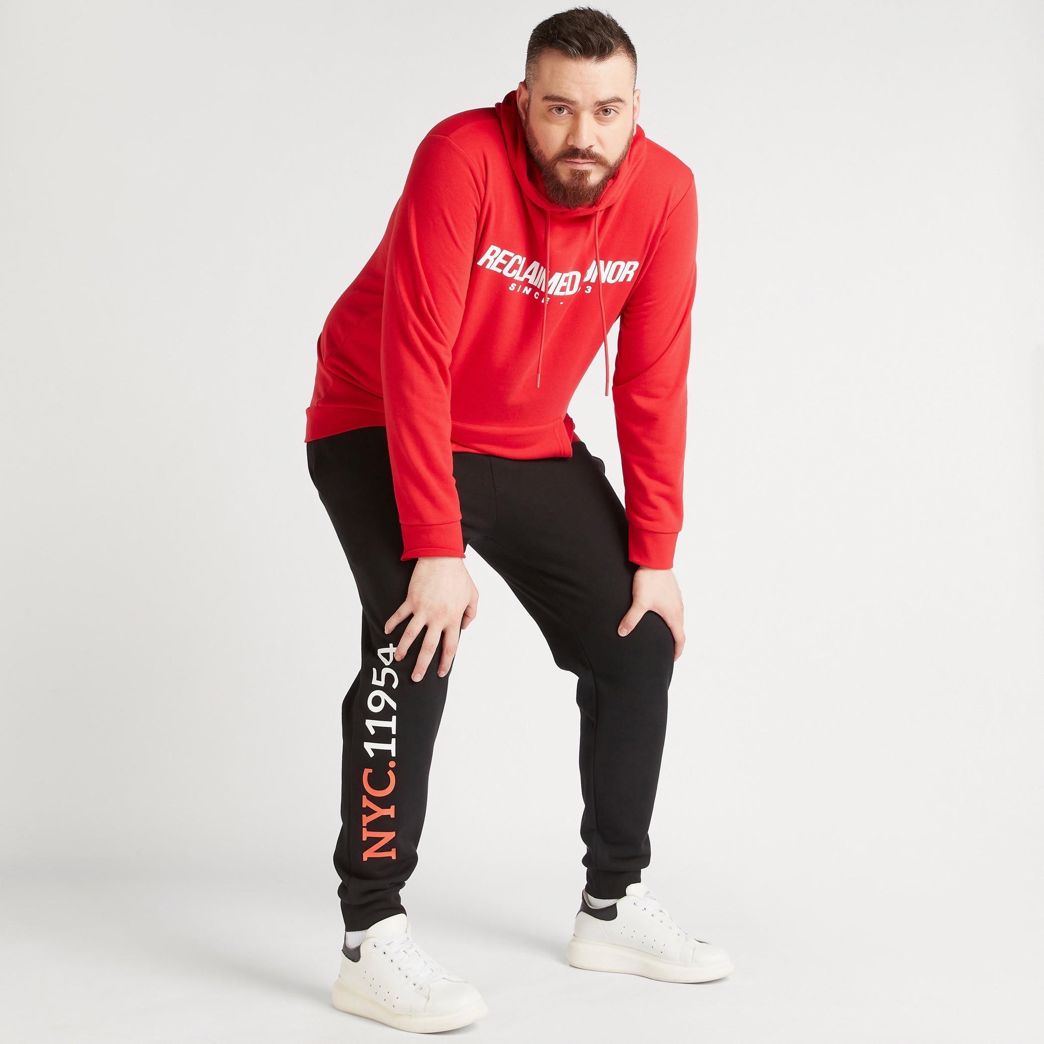 Printed Hooded Sweatshirt with Kangaroo Pocket-men-winterwear-hoodiesandsweatshirts-image-2