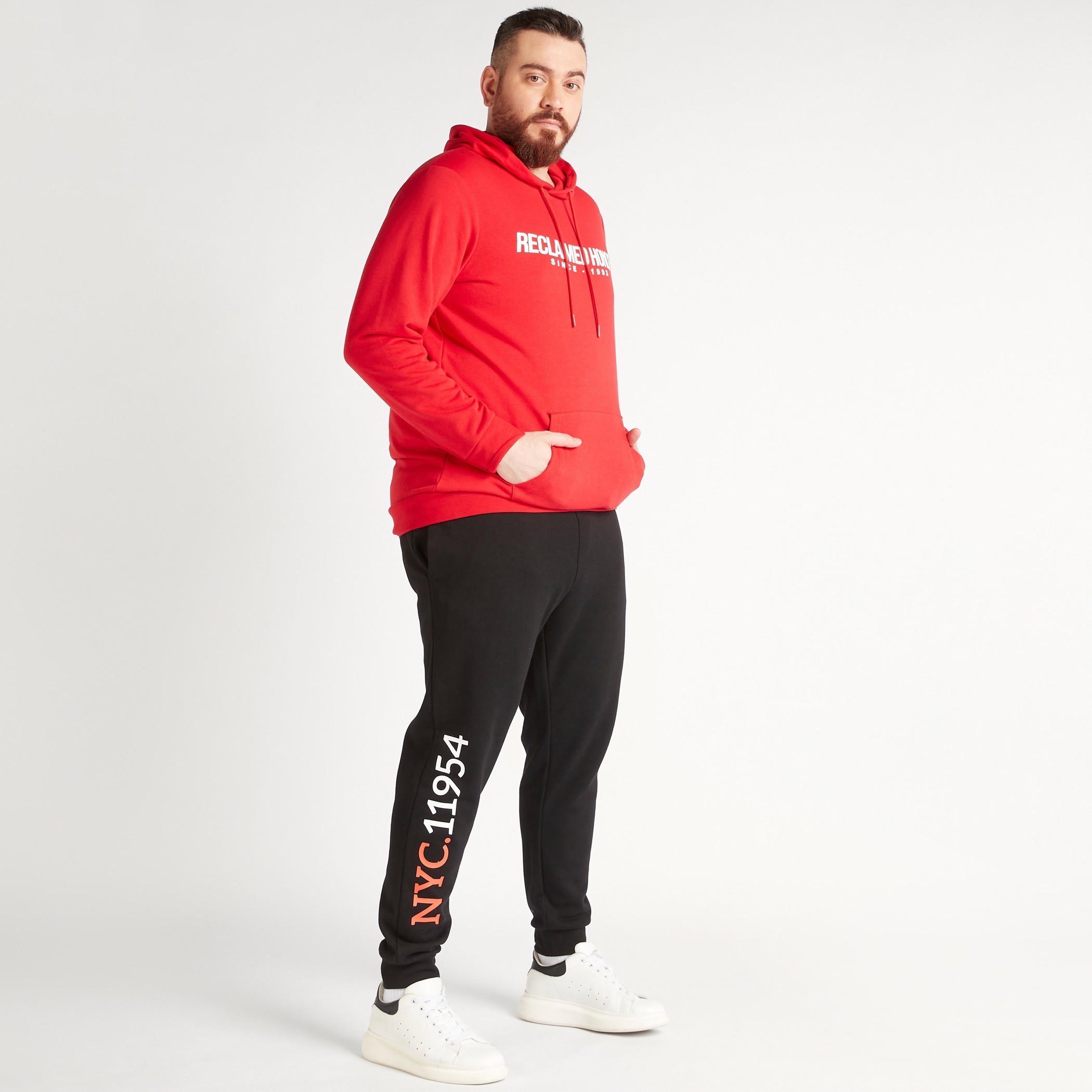 Printed Hooded Sweatshirt with Kangaroo Pocket-men-winterwear-hoodiesandsweatshirts-image-5