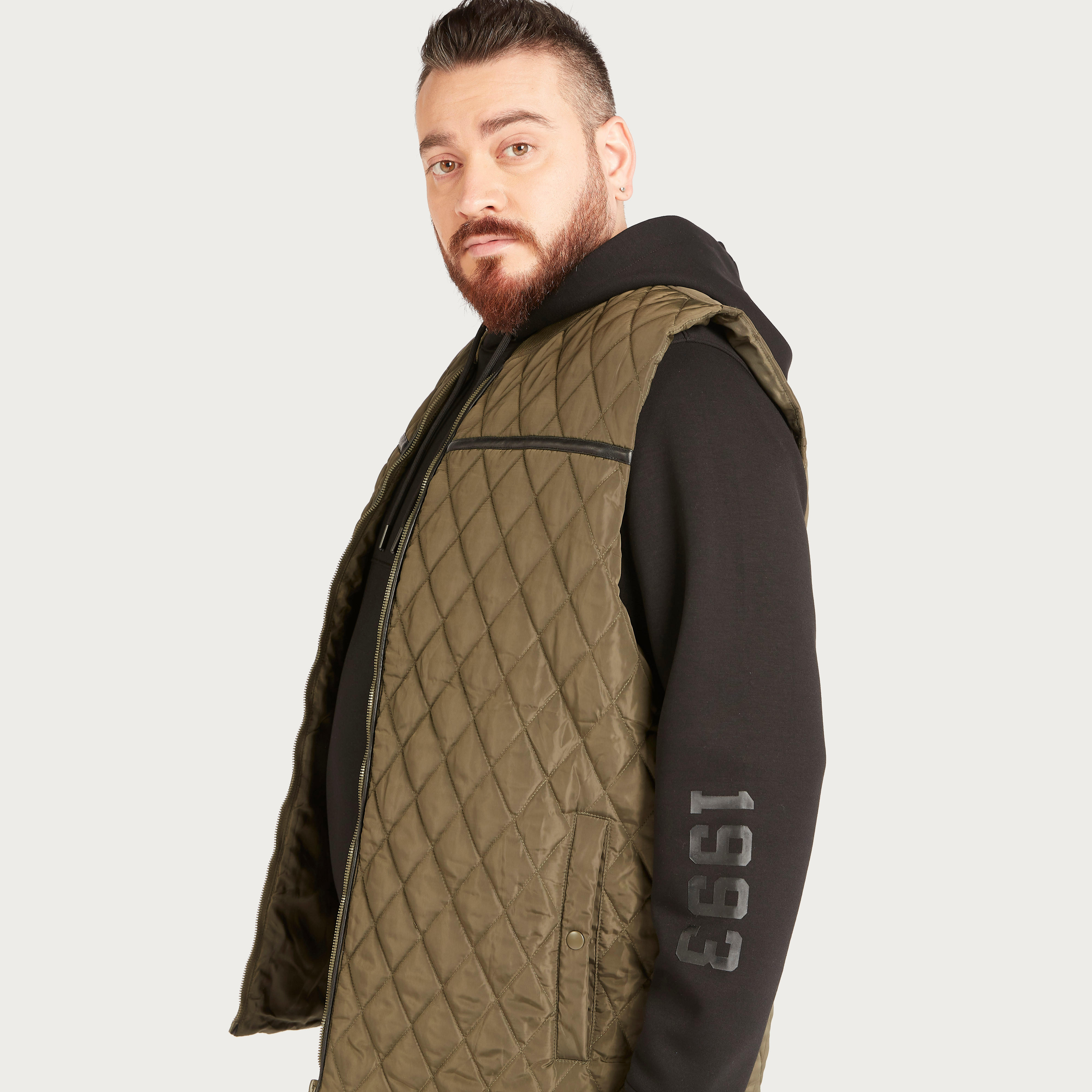 جيليه مبطن بسحاب إغلاق وجيوب-men-clothing-jacketsandblazers-jackets-image-6