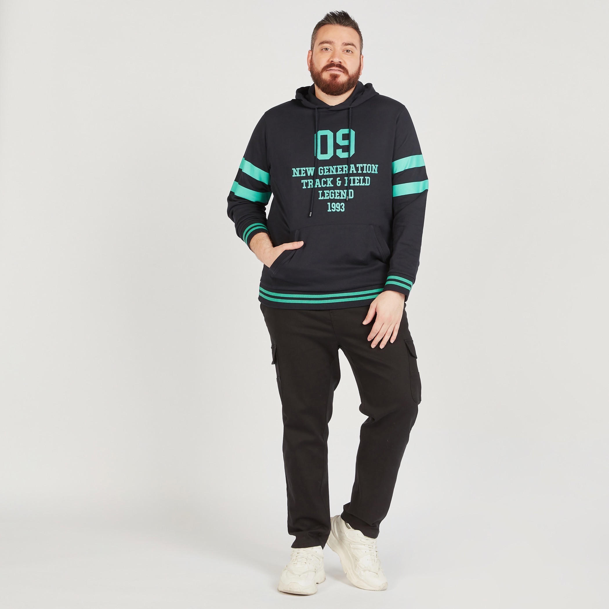 Printed Long Sleeves Sweatshirt with Hood and Kangaroo Pocket-men-winterwear-hoodiesandsweatshirts-image-6