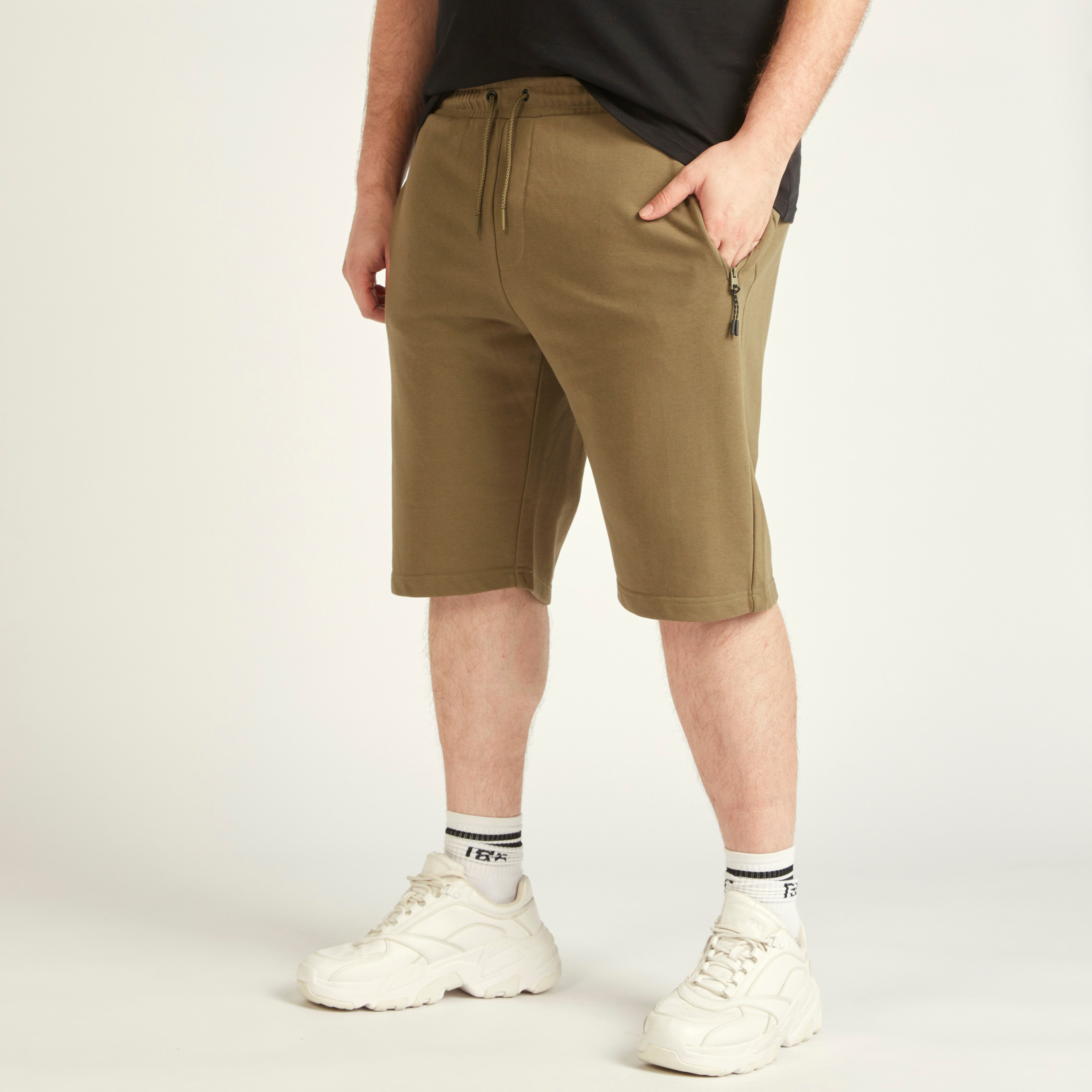 Solid Mid-Rise Shorts with Drawstring Closure and Pockets-men-clothing-bottoms-shorts-image-5
