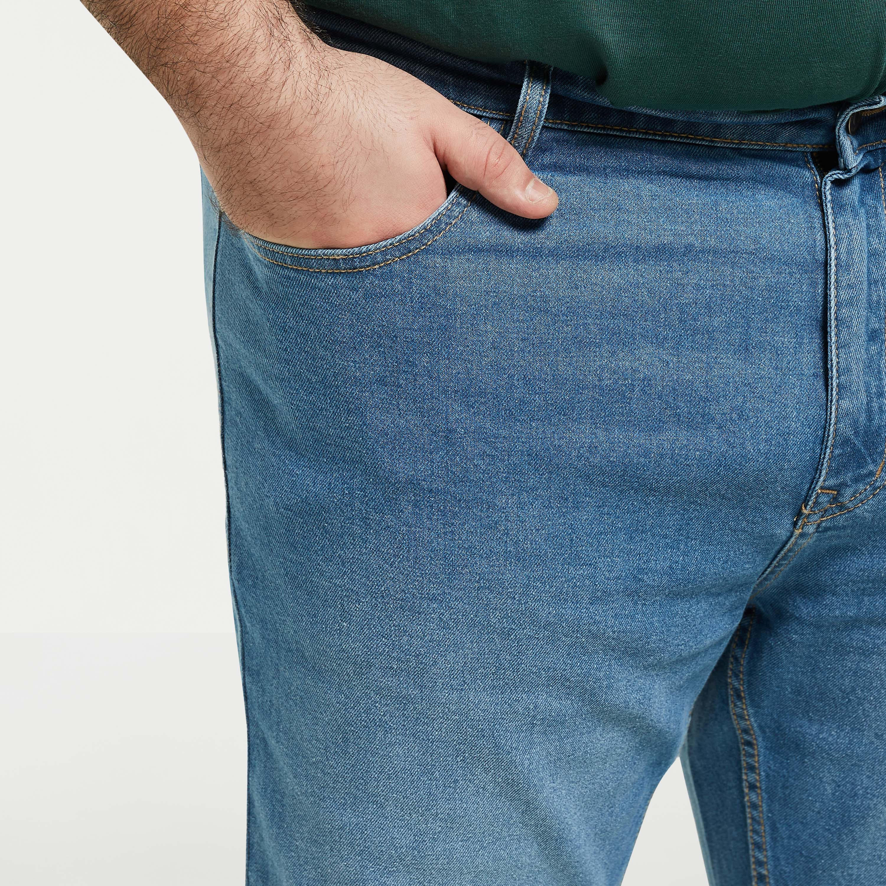 بنطلون جينز مقاس كبير سادة بجيوب-men-clothing-bottoms-jeans-image-1