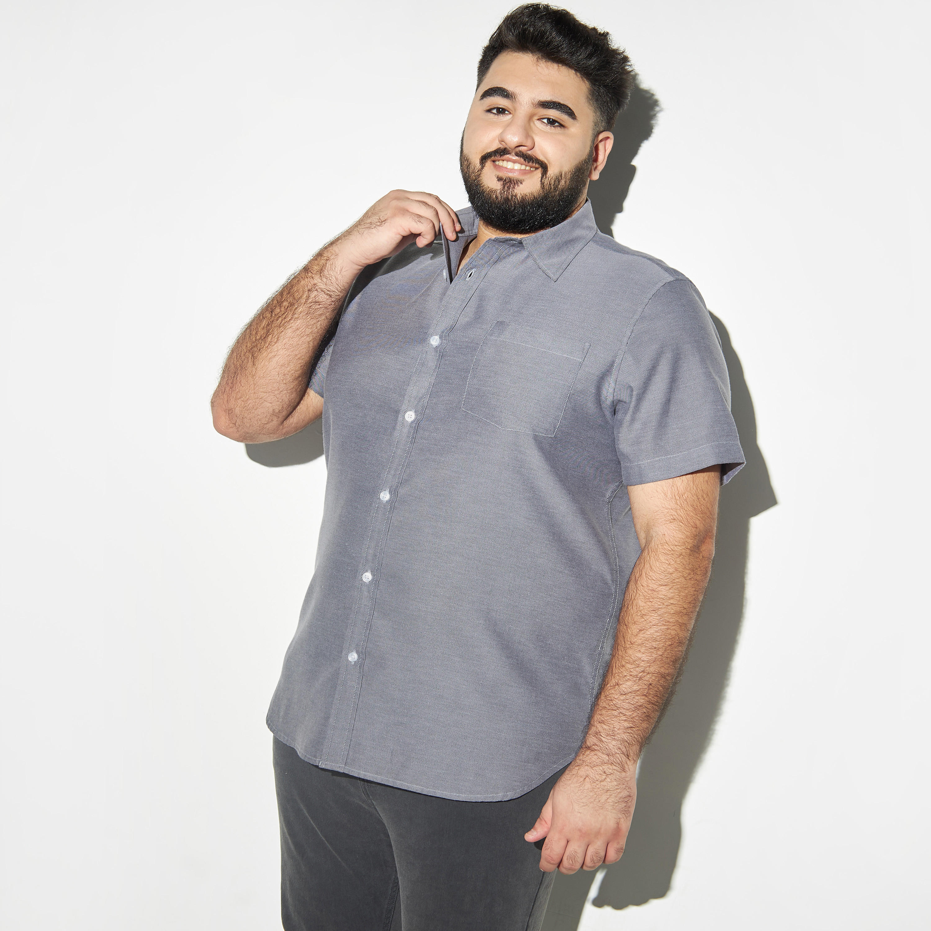 Plus Size Oxford Shirt with Short Sleeves and Pocket-men-clothing-shirts-image-1