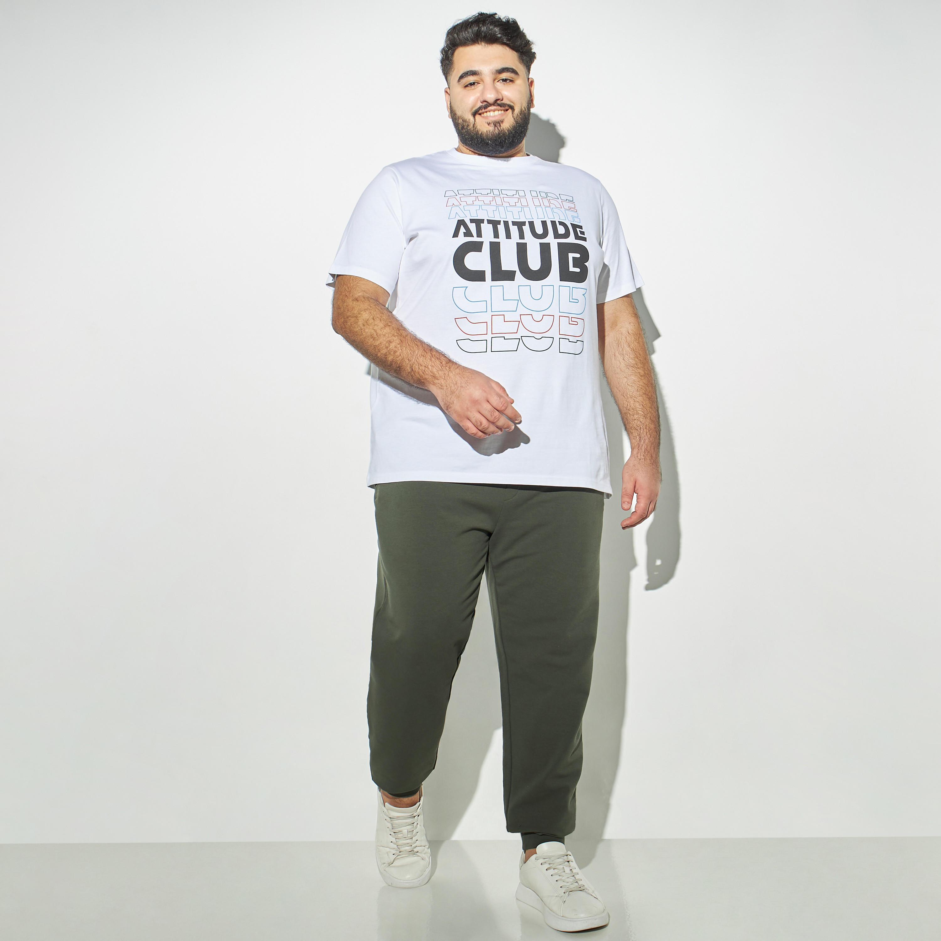 بنطلون رياضي سادة مقاس كبير برباط إغلاق وجيوب-men-clothing-bottoms-joggers-image-3