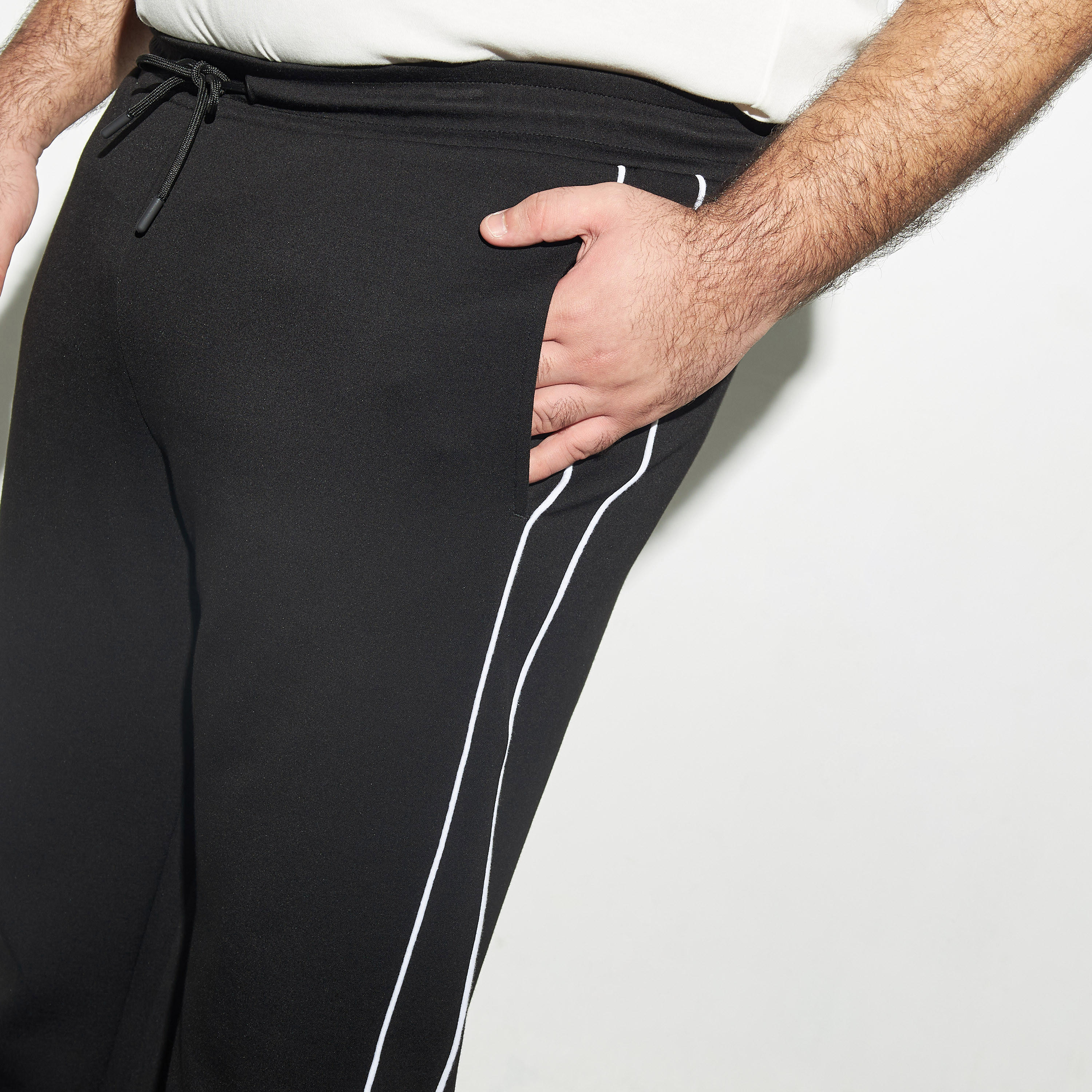 بنطلون رياضي مقاس كبير سادة بجيوب ورباط إغلاق-men-clothing-bottoms-joggers-image-1