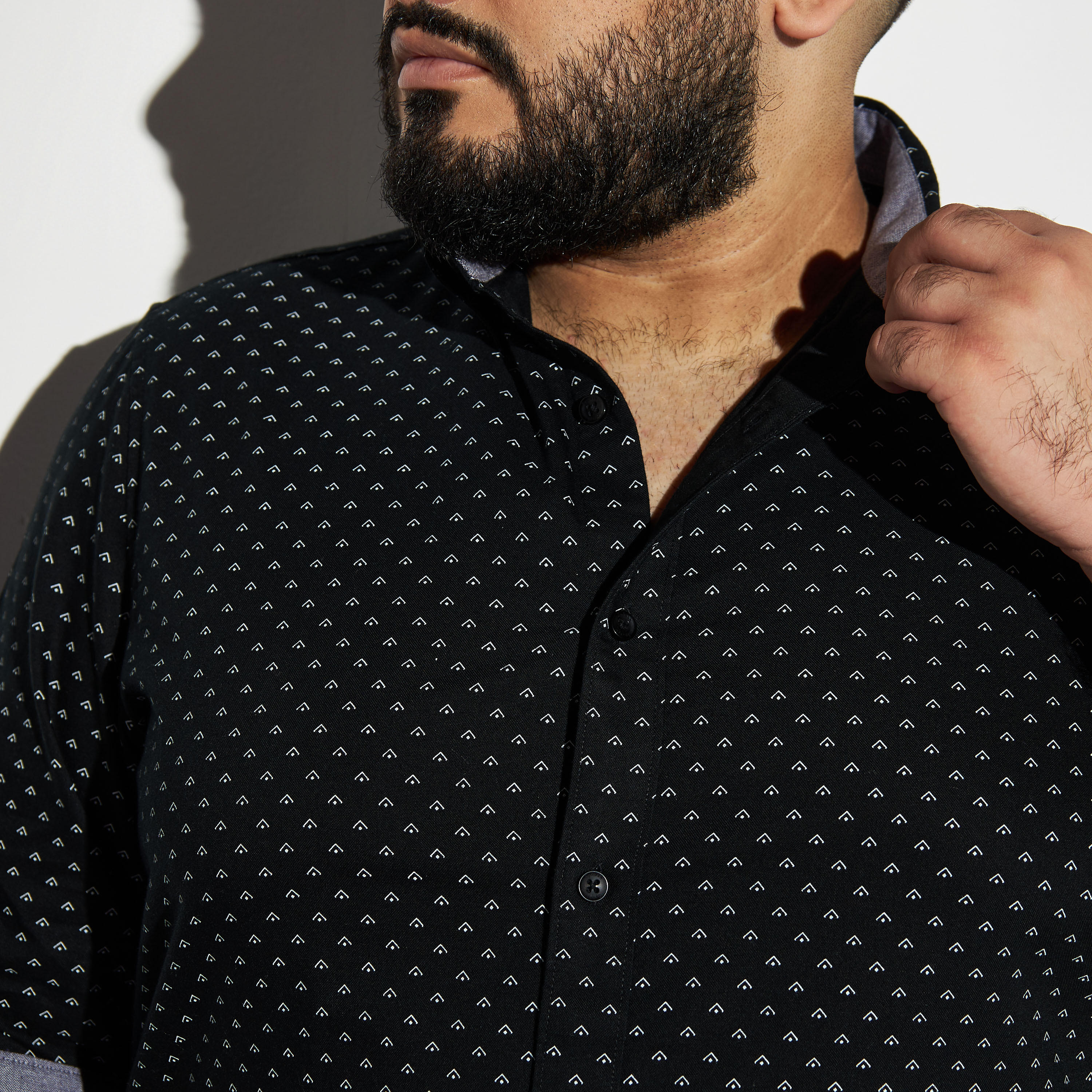قميص مقاس كبير بأكمام طويلة وطبعات-men-clothing-shirts-image-4