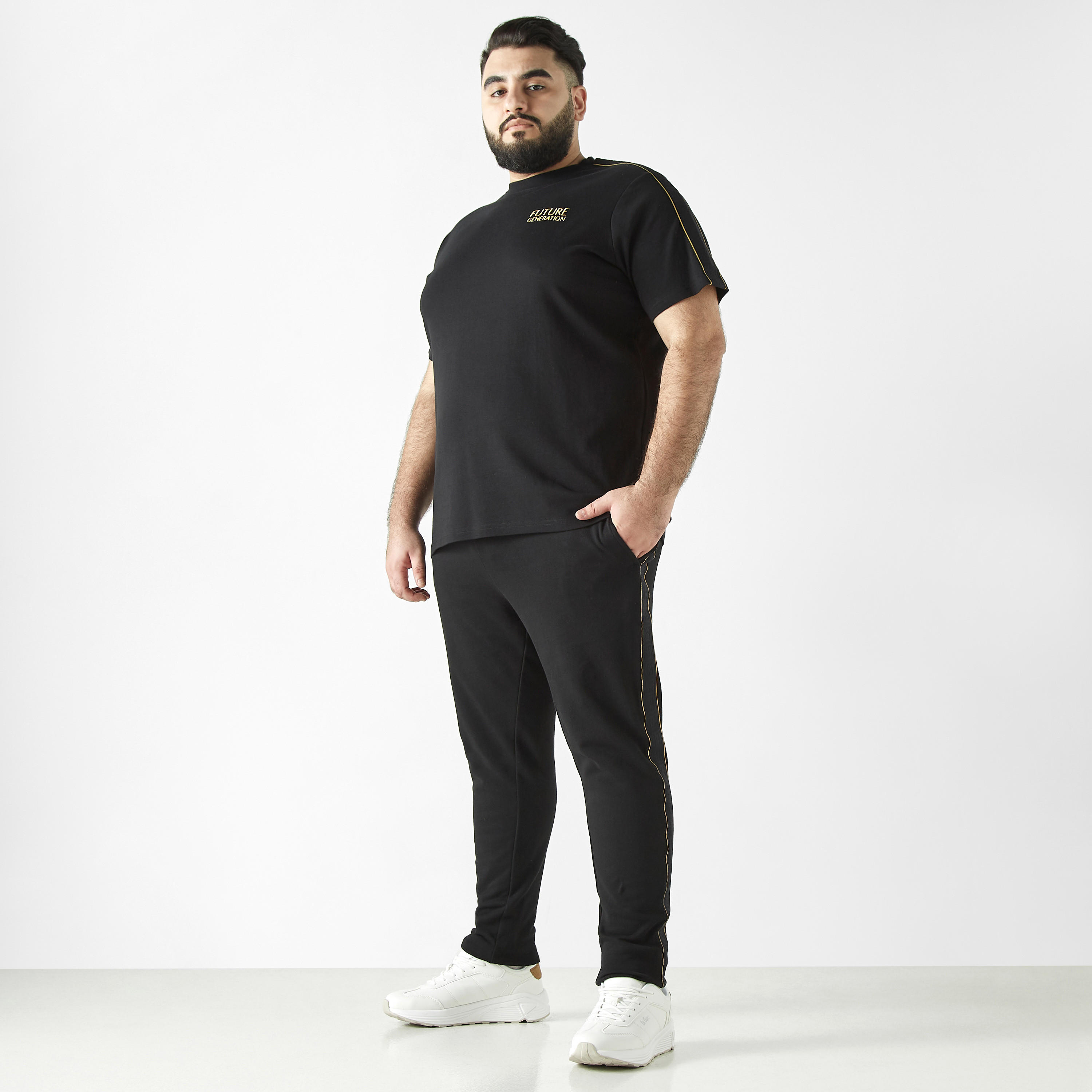بنطلون رياضي باندا مقاس كبير سادة برباط إغلاق وجيوب-men-clothing-bottoms-joggers-image-3