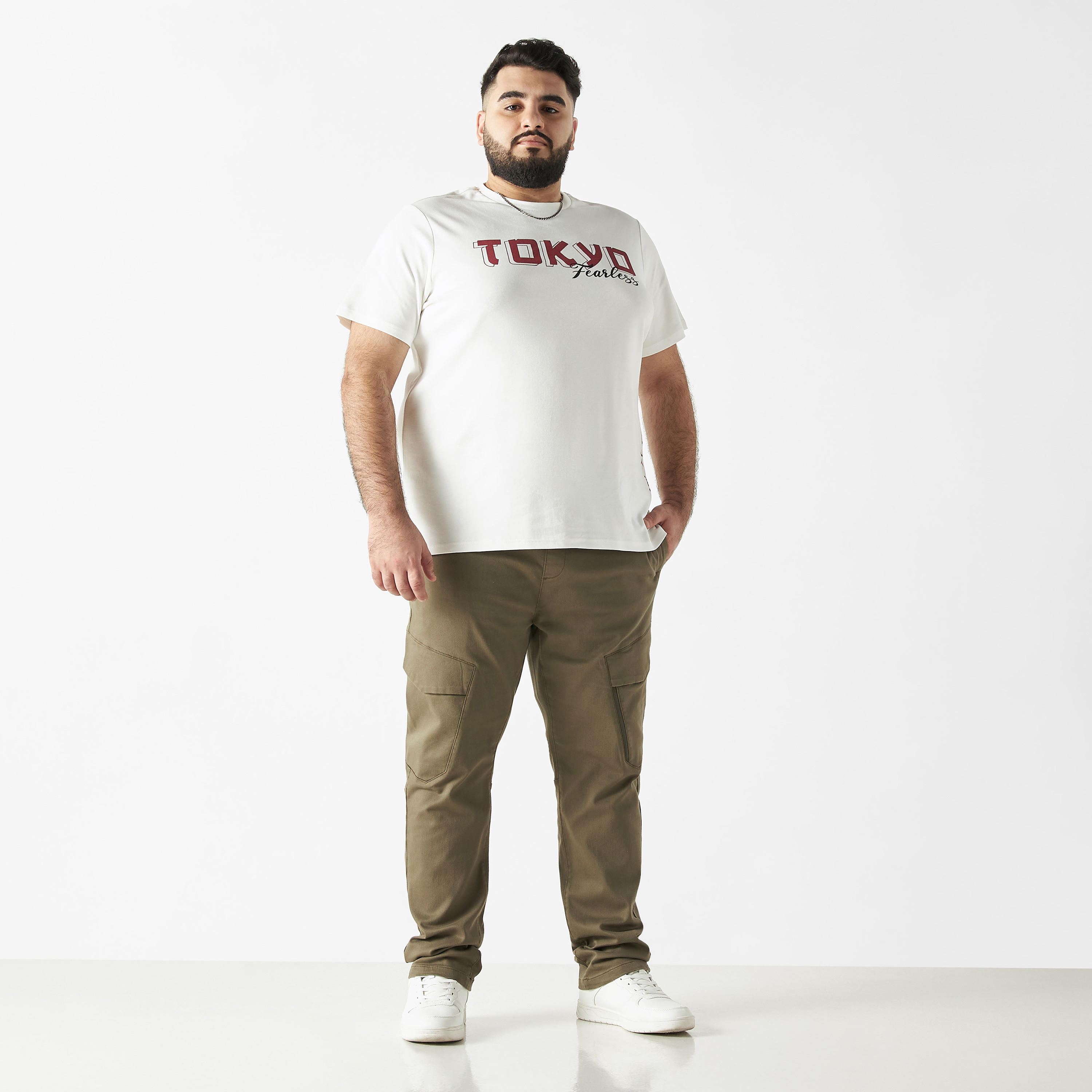 بنطلون كارجو سادة مقاس واسع بجيوب-men-clothing-bottoms-trousersandchinos-trousers-image-3
