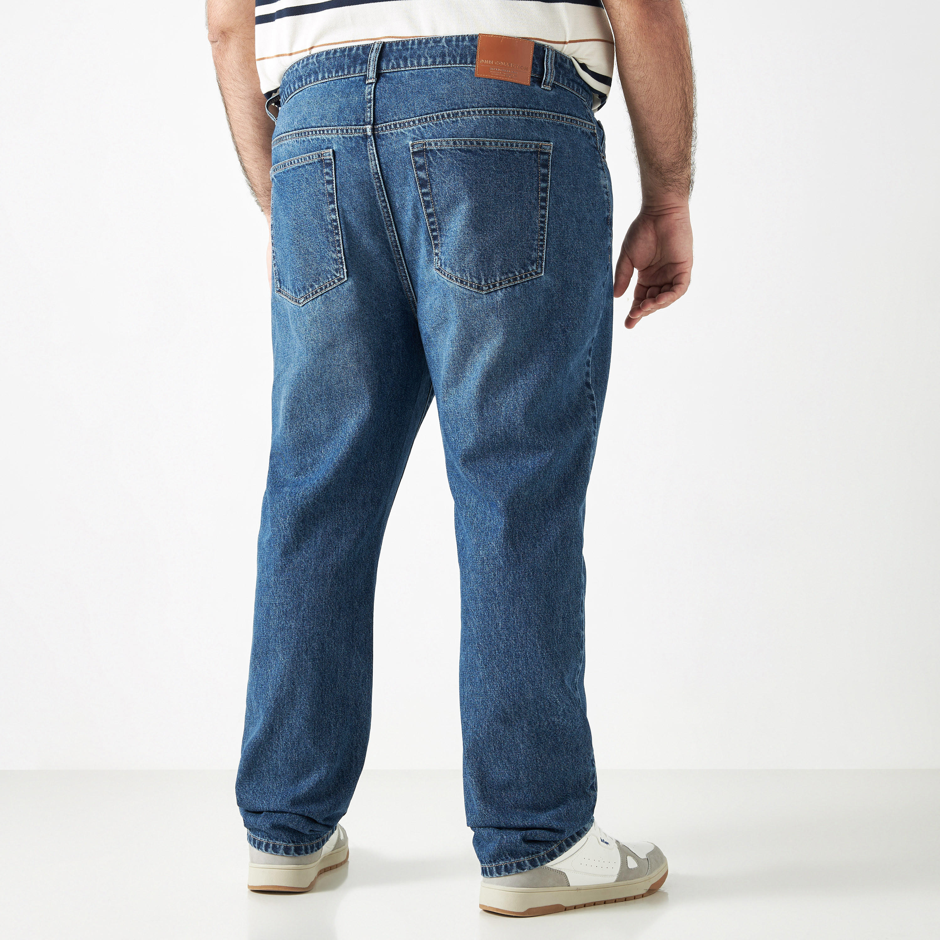 Plus Size Jeans with Pockets-men-clothing-bottoms-jeans-image-3