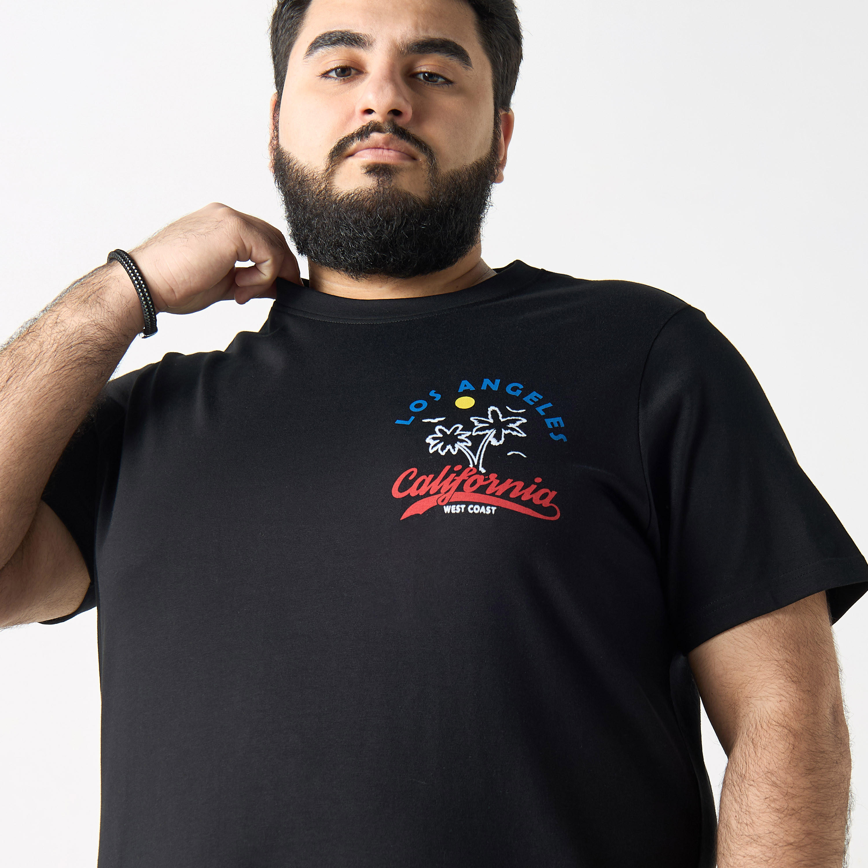 تيشيرت مقاس كبير بأكمام قصيرة وطبعات جرافيك-men-clothing-tshirtsandpolos-tshirts-image-4