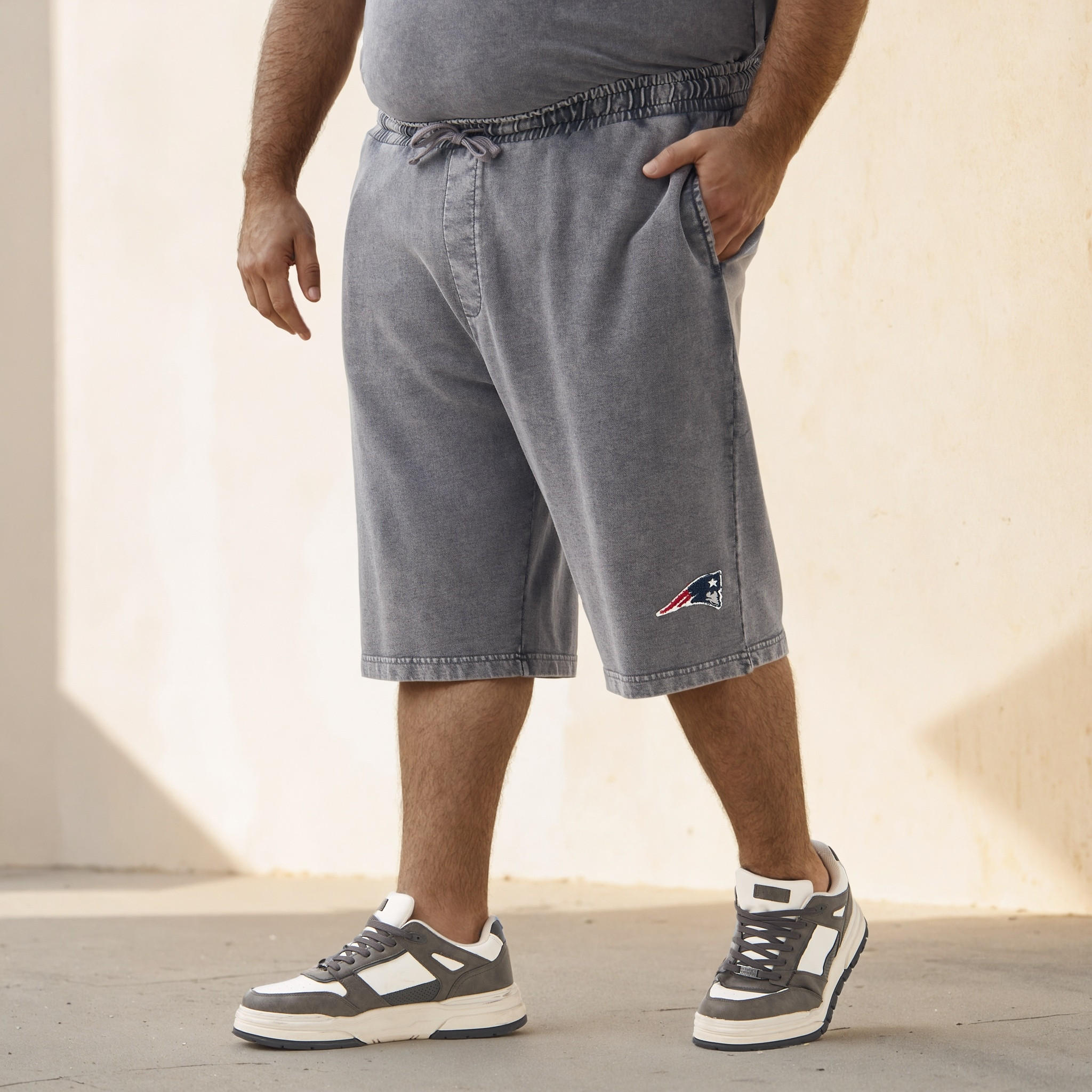 Plus Size New England Patriots Logo Flexi Waist Shorts-men-clothing-bottoms-shorts-image-1