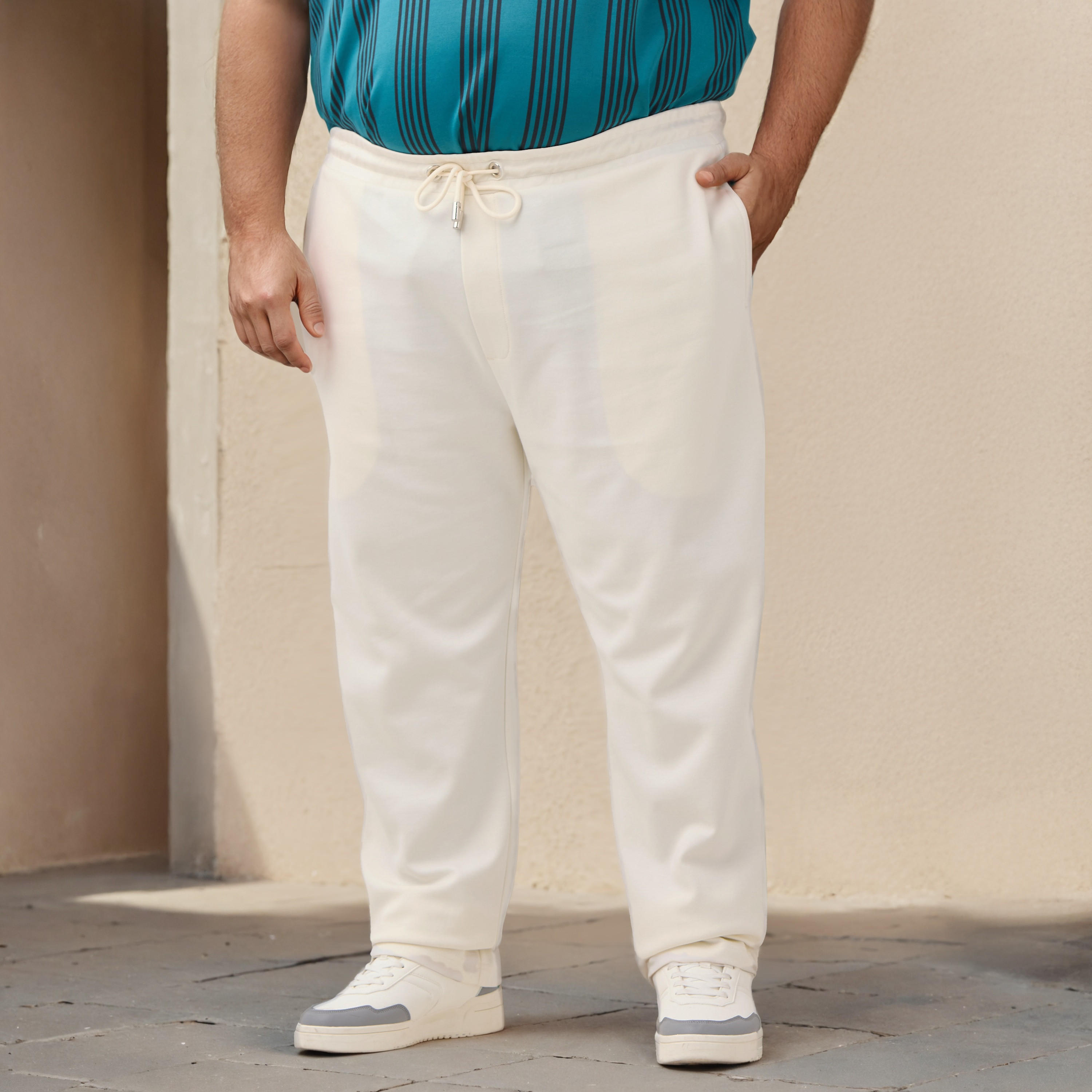 بنطلون رياضي مقاس كبير بخصر مرن-men-clothing-bottoms-joggers-image-1