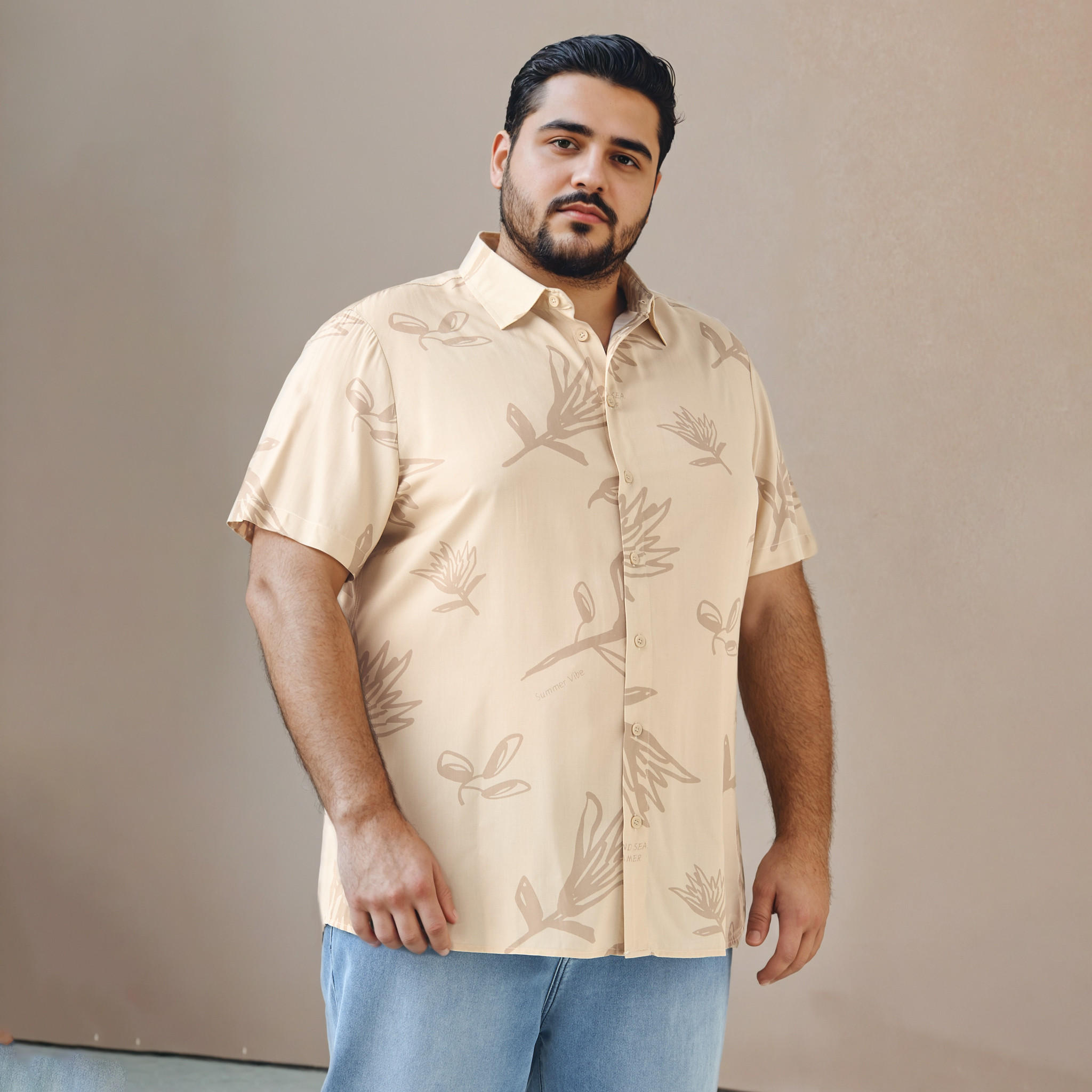 قميص مقاس كبير بقصّة عادية وطبعات-men-clothing-shirts-image-1