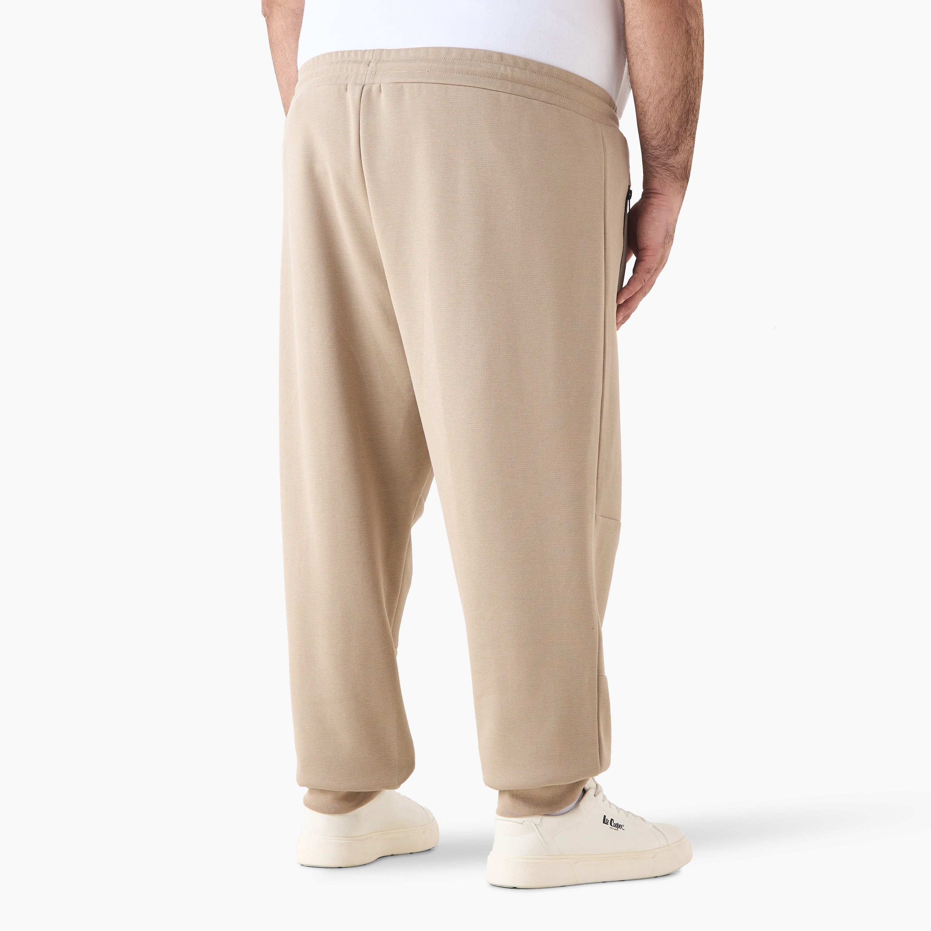 بنطلون رياضي مقاس كبير مع رباط إغلاق وجيوب-men-clothing-bottoms-joggers-image-3
