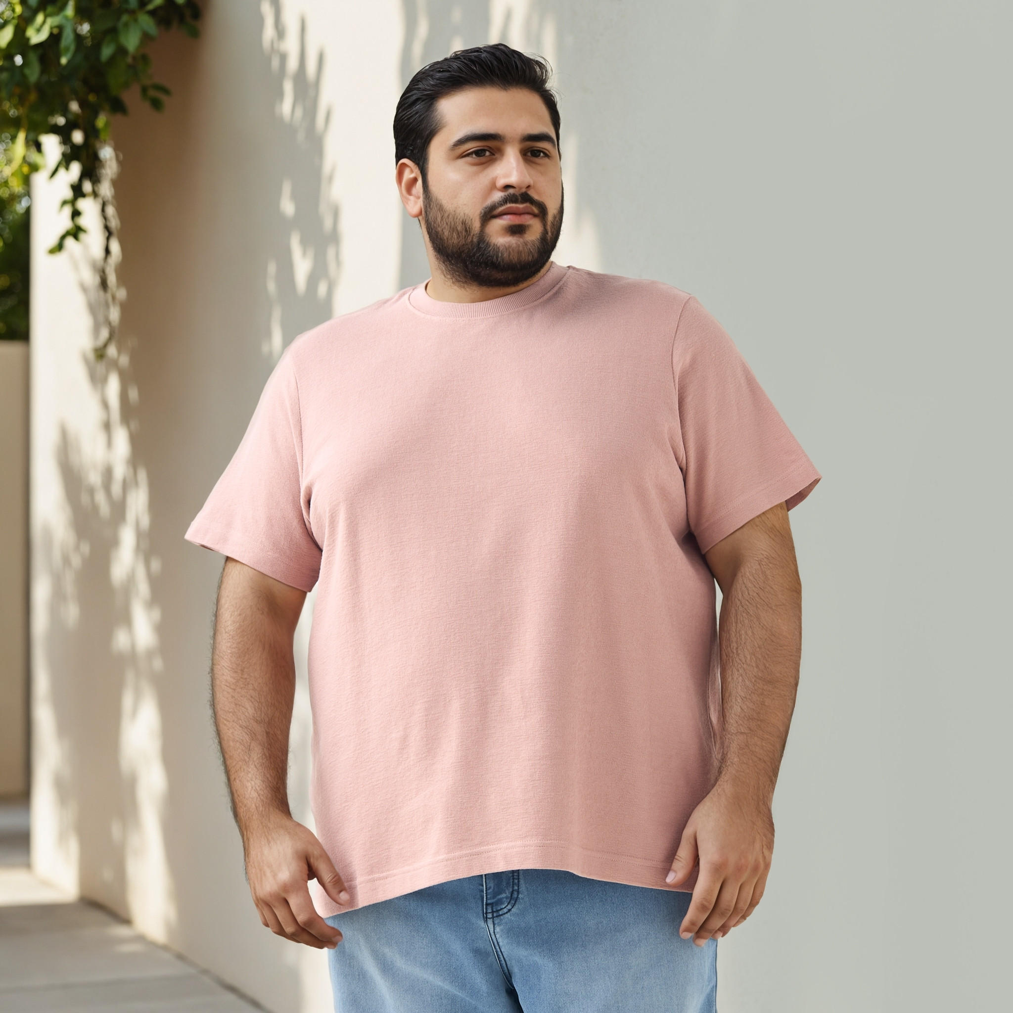تيشيرت جاكار بمقاس كبير وياقة ضيقة-men-clothing-tshirtsandpolos-tshirts-image-5