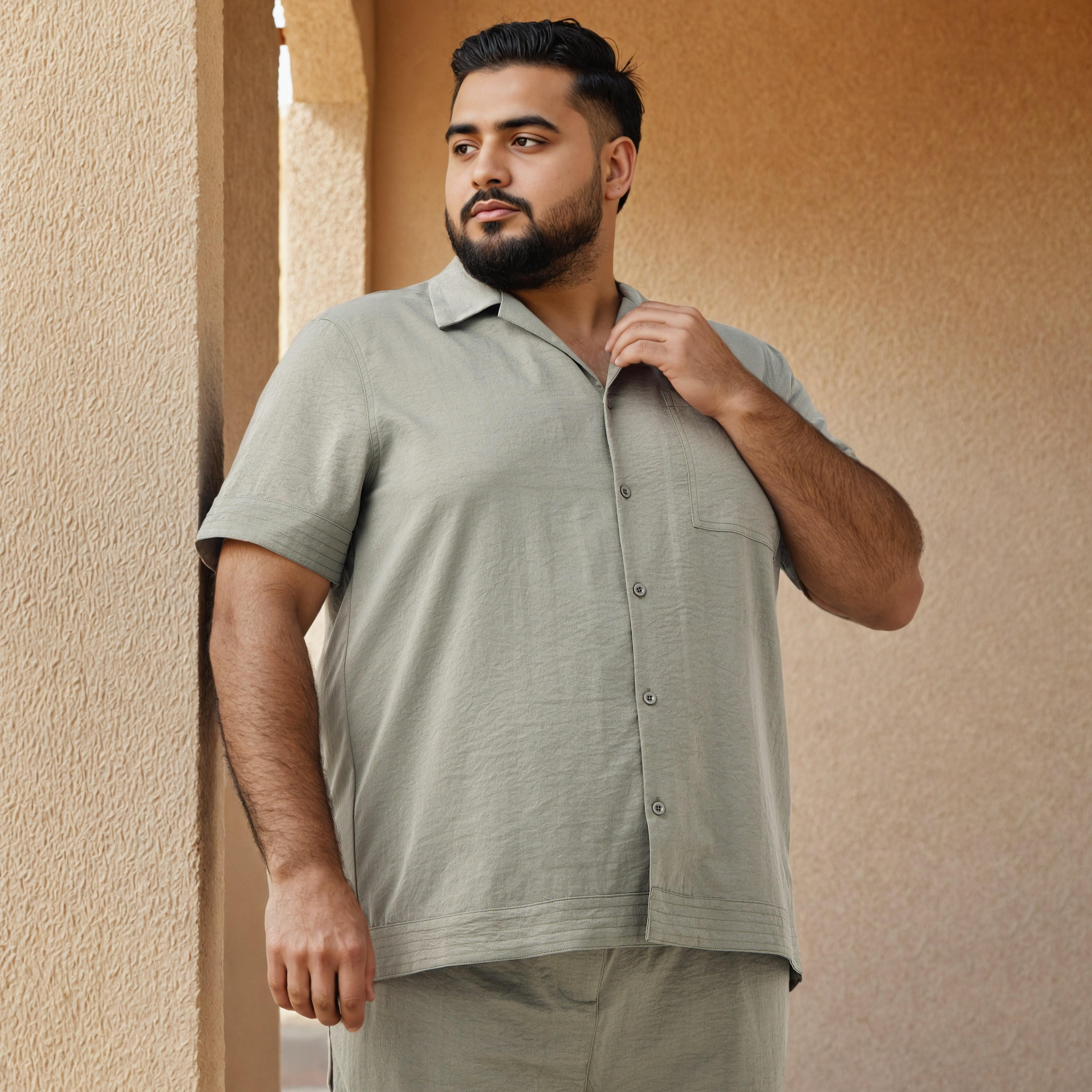 قميص مقاس كبير بارز الملمس بياقة كامب-men-clothing-shirts-image-5