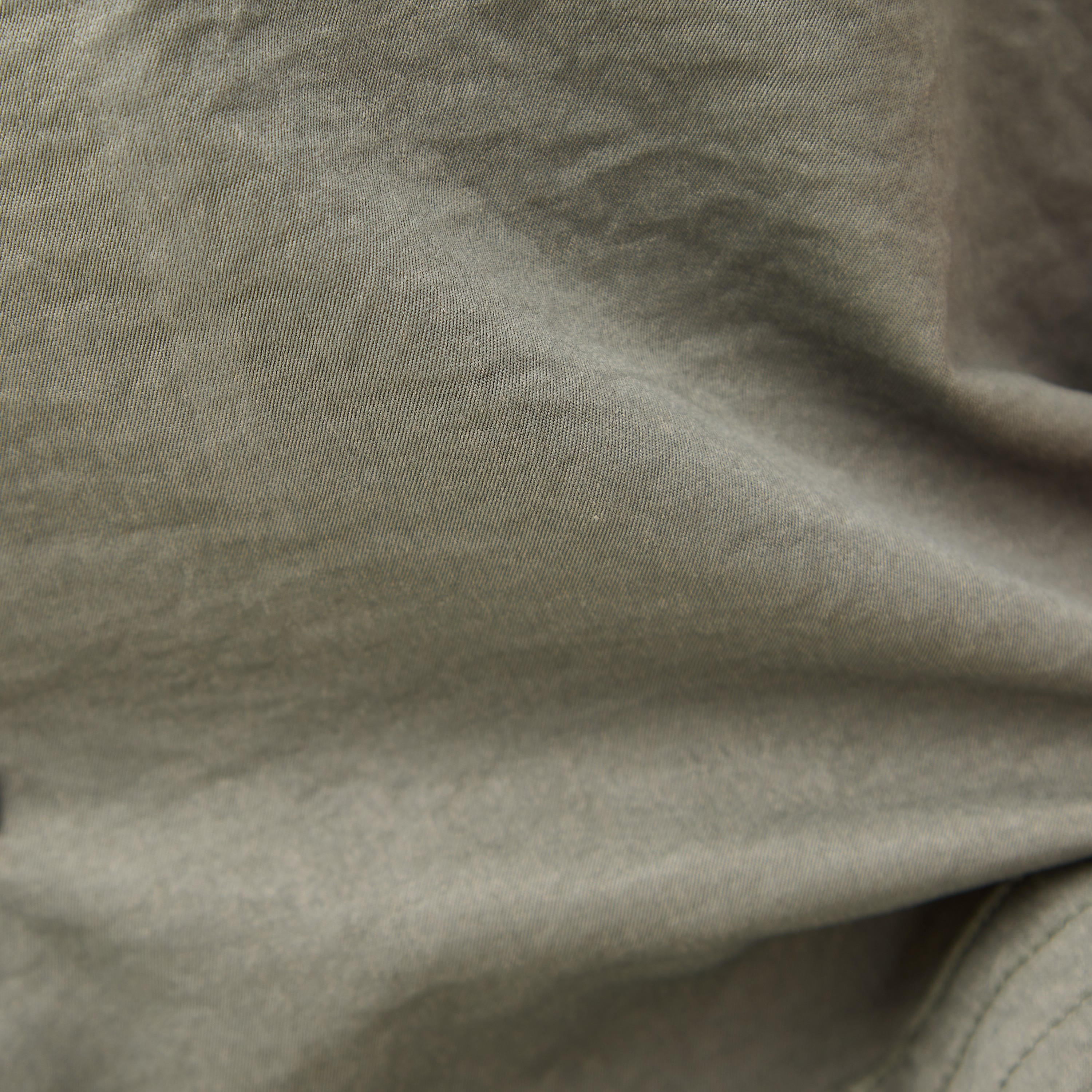 قميص مقاس كبير بارز الملمس بياقة كامب-men-clothing-shirts-image-1