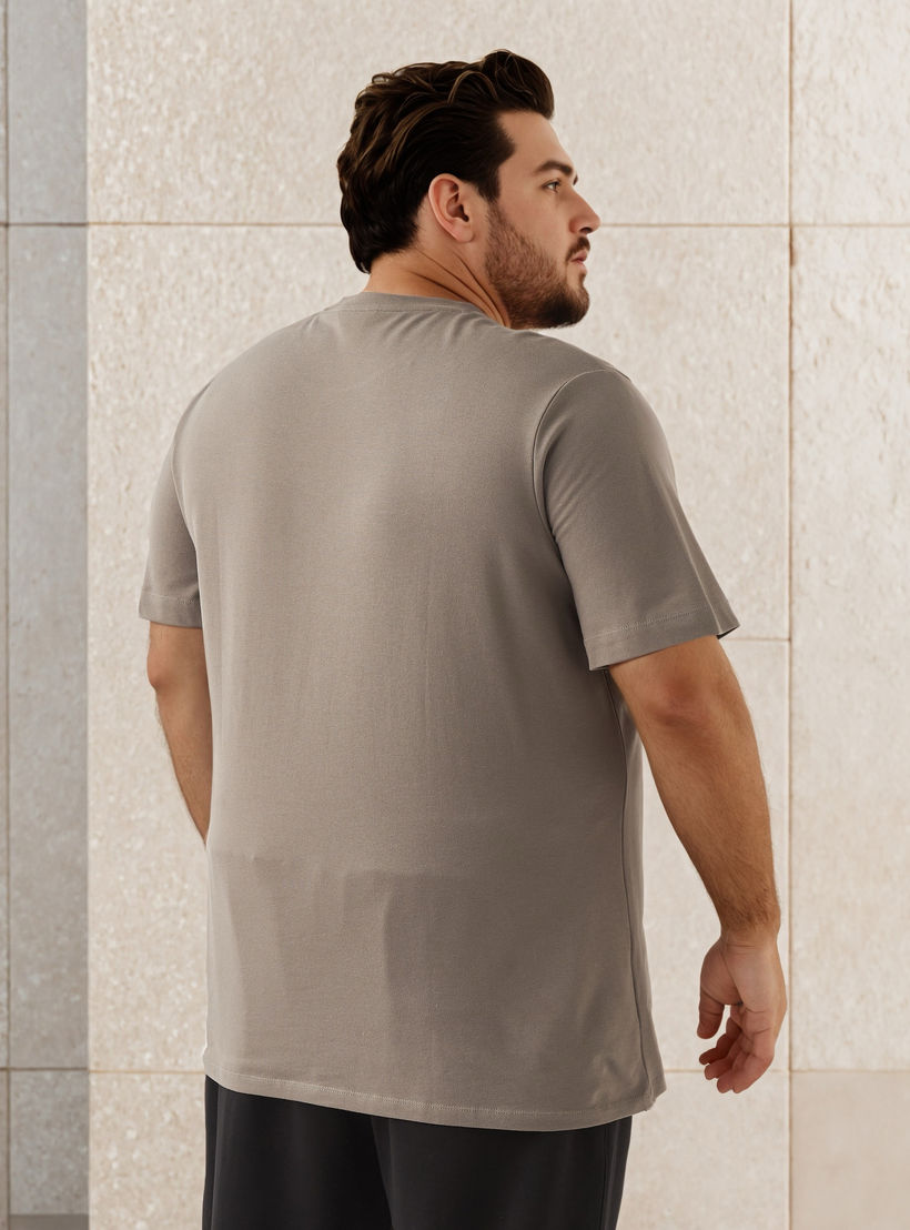 تيشيرت بطبعات شعار-men-clothing-tshirtsandpolos-tshirts-image-3