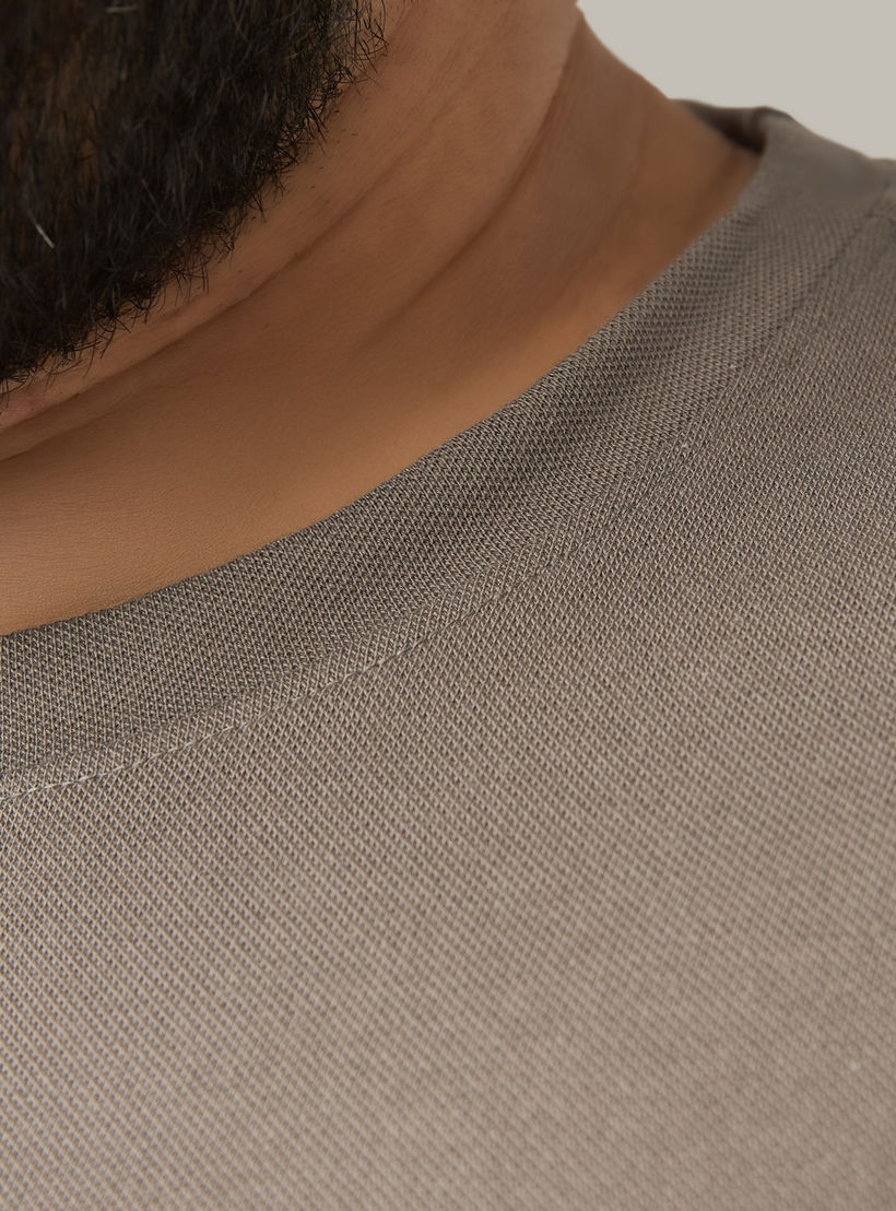 تيشيرت بطبعات شعار-men-clothing-tshirtsandpolos-tshirts-image-5