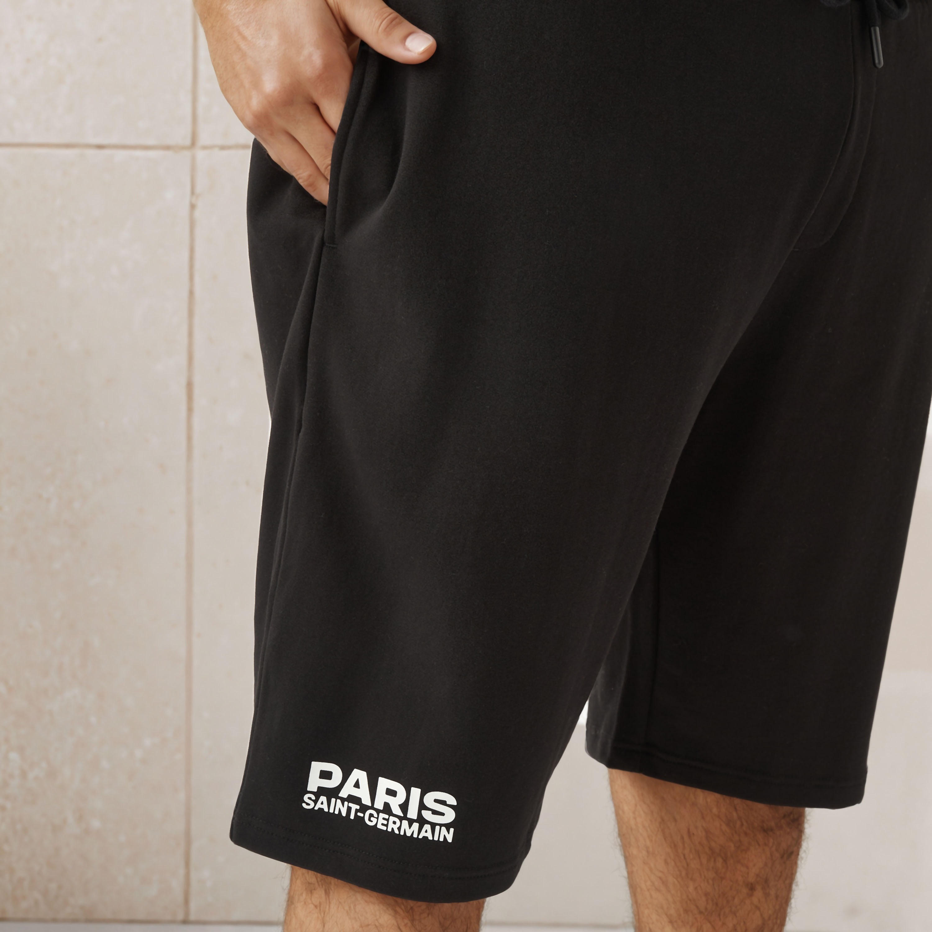 شورت مقاس كبير بخصر مطاطي وطبعات باريس سان جيرمان-men-clothing-bottoms-shorts-image-2