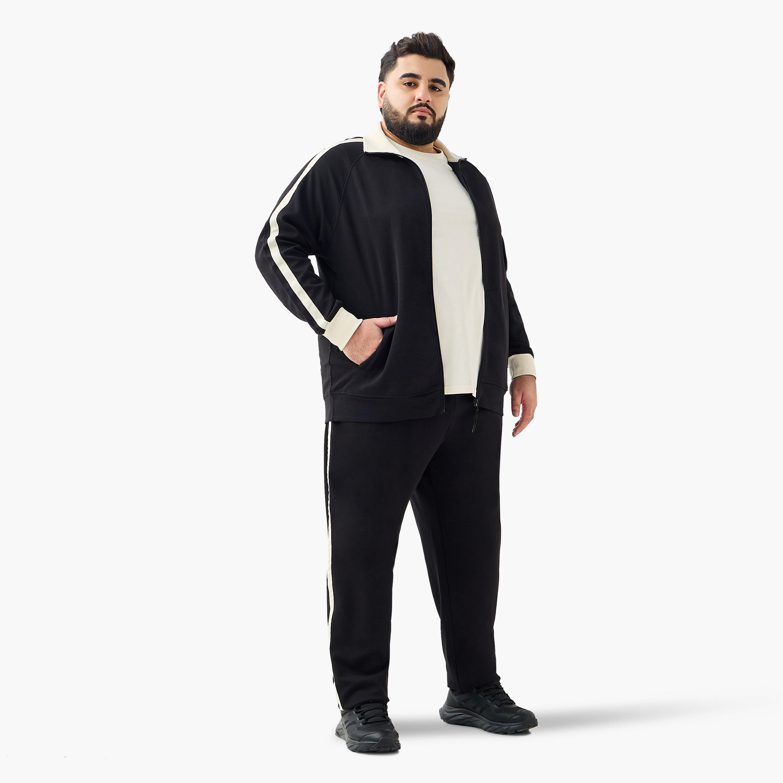 جاكيت طويل بتفاصيل شريط للرجال-men-clothing-jacketsandblazers-jackets-image-4