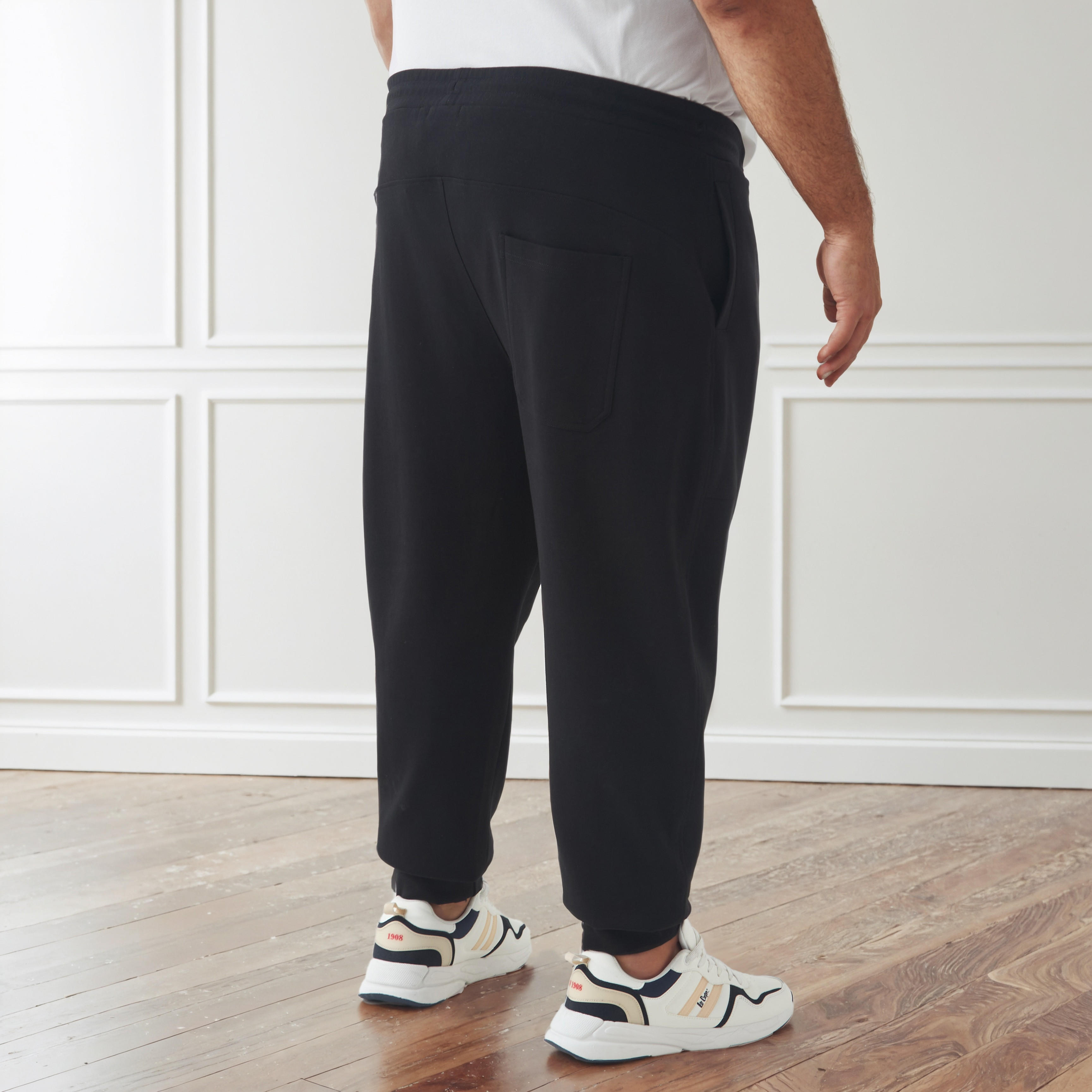 Men Regular Fit Flexi Waist Joggers with Pockets-men-clothing-bottoms-joggers-image-3