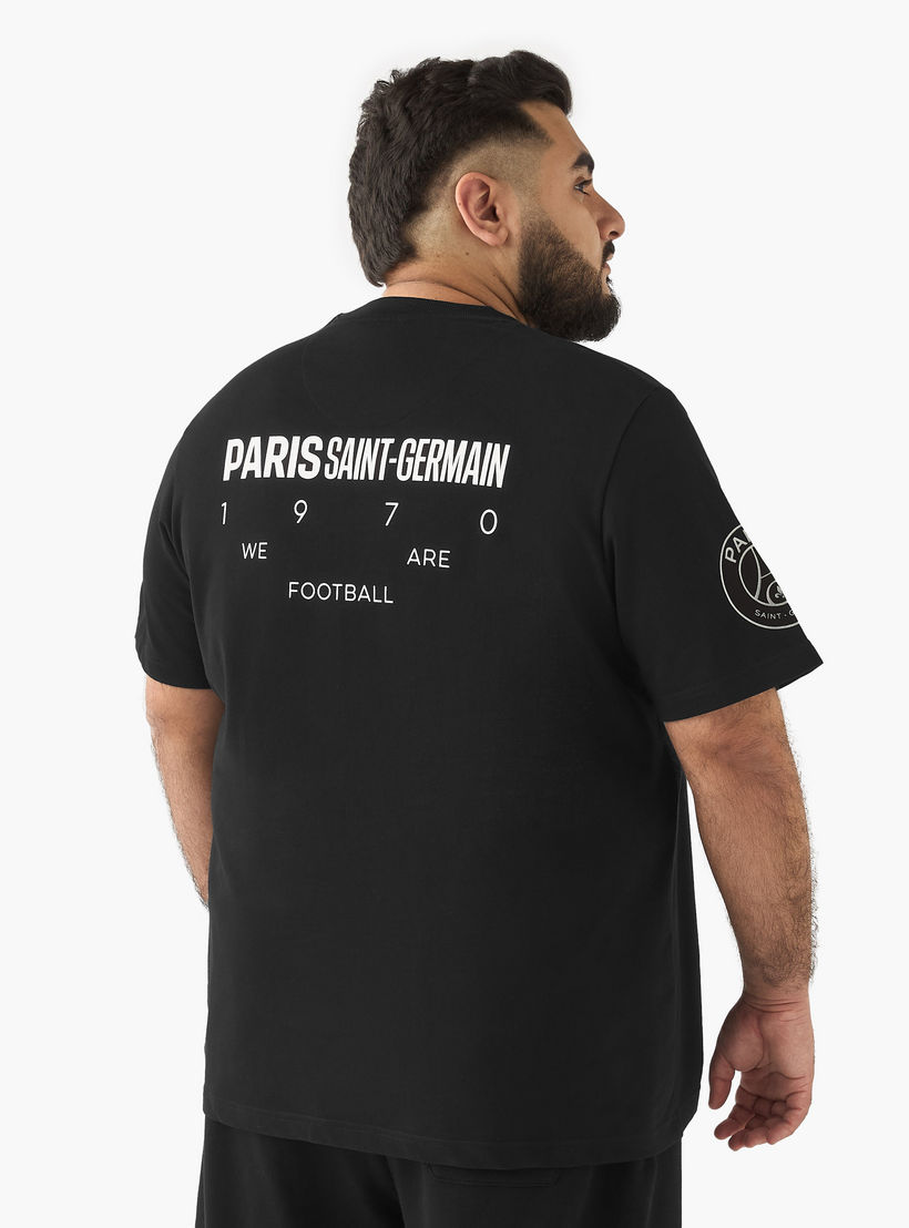 تيشيرت رجالي بقصة مريحة وطبعات باريس سان جيرمان وياقة ضيقة وأكمام قصيرة-men-clothing-tshirtsandpolos-tshirts-image-3