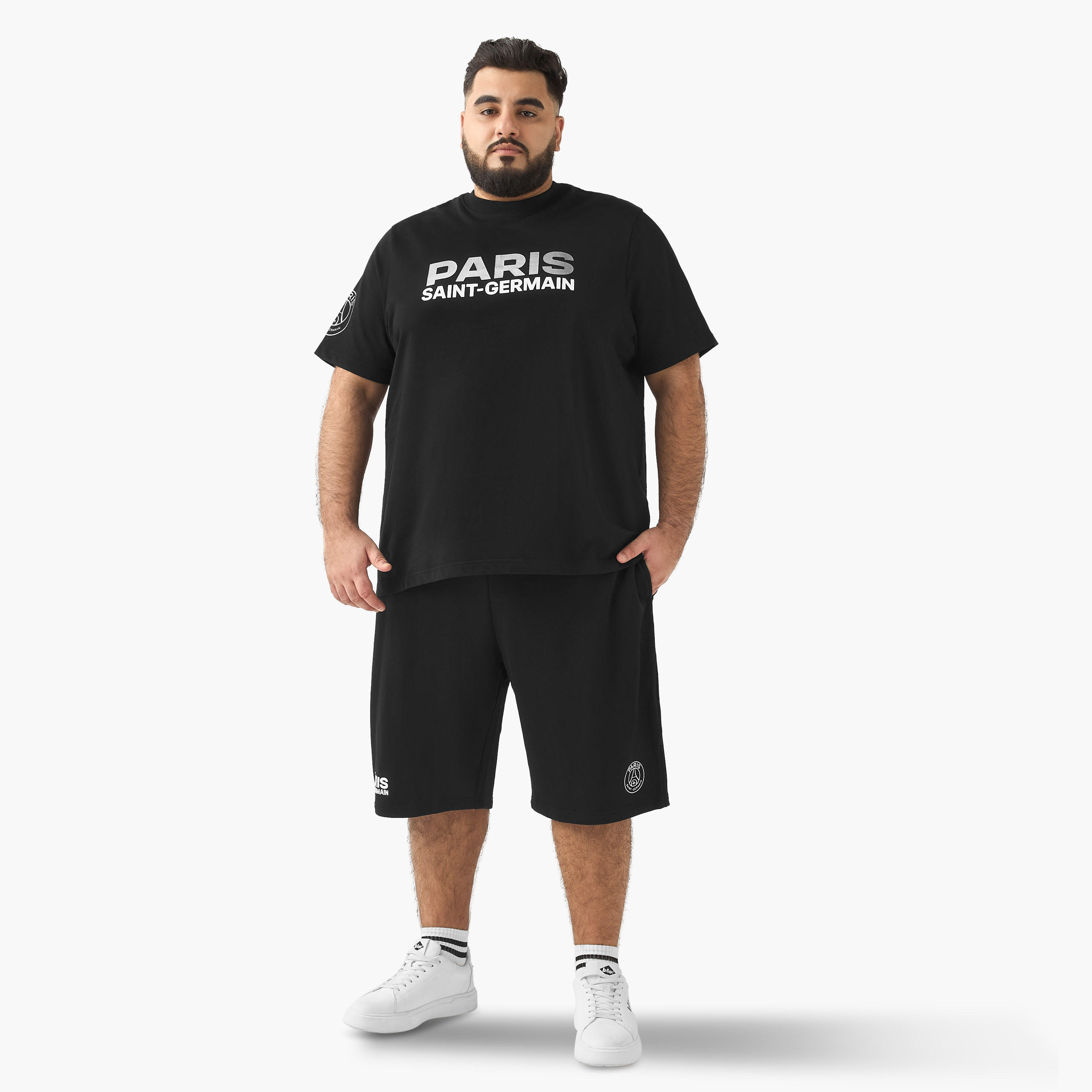 تيشيرت رجالي بقصة مريحة وطبعات باريس سان جيرمان وياقة ضيقة وأكمام قصيرة-men-clothing-tshirtsandpolos-tshirts-image-2