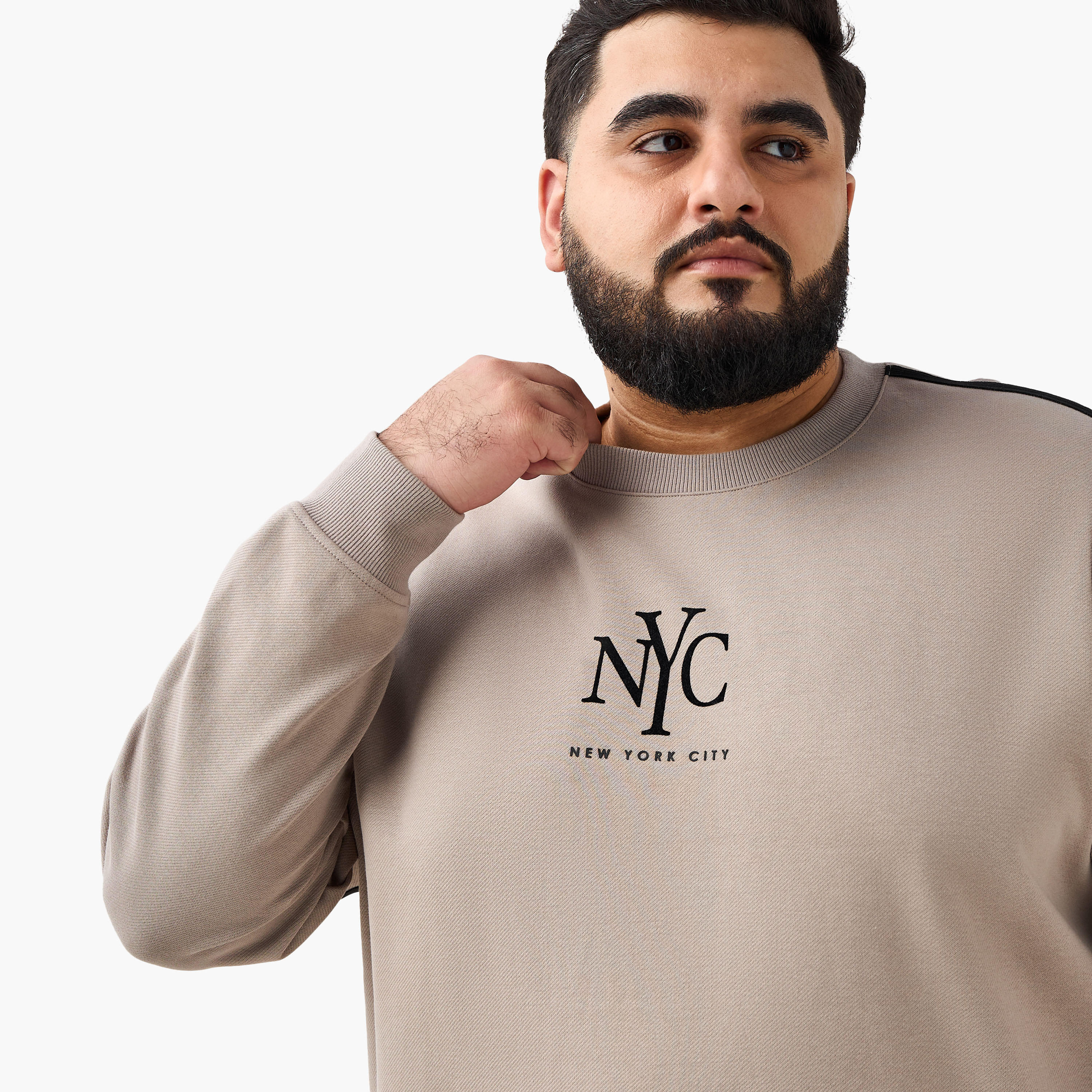 سويت شيرت رجالي قطن بطبعات وقصة عادية-men-winterwear-hoodiesandsweatshirts-image-5