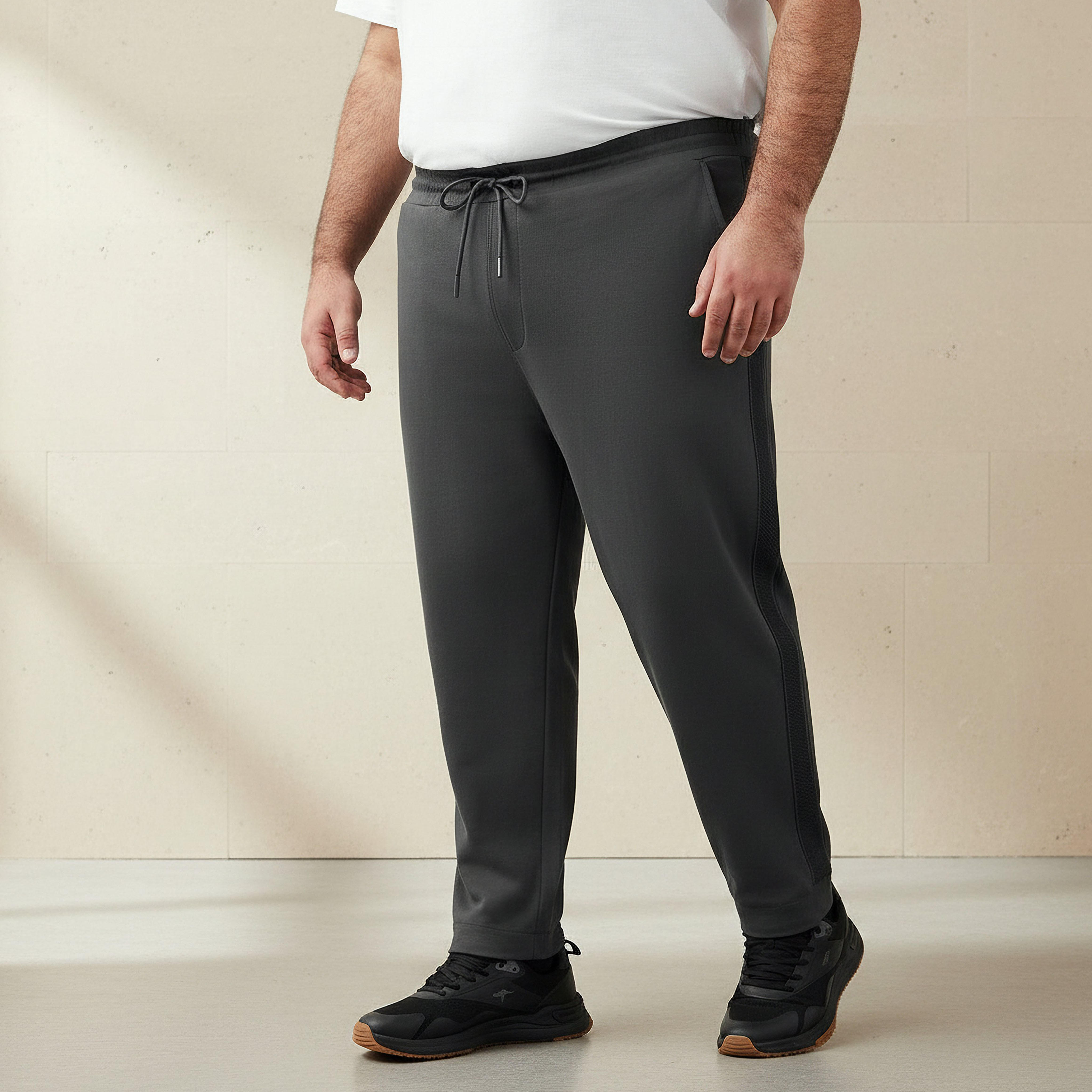 بنطلون رياضي بقصة عادية وجيوب للرجال-men-clothing-bottoms-joggers-image-4