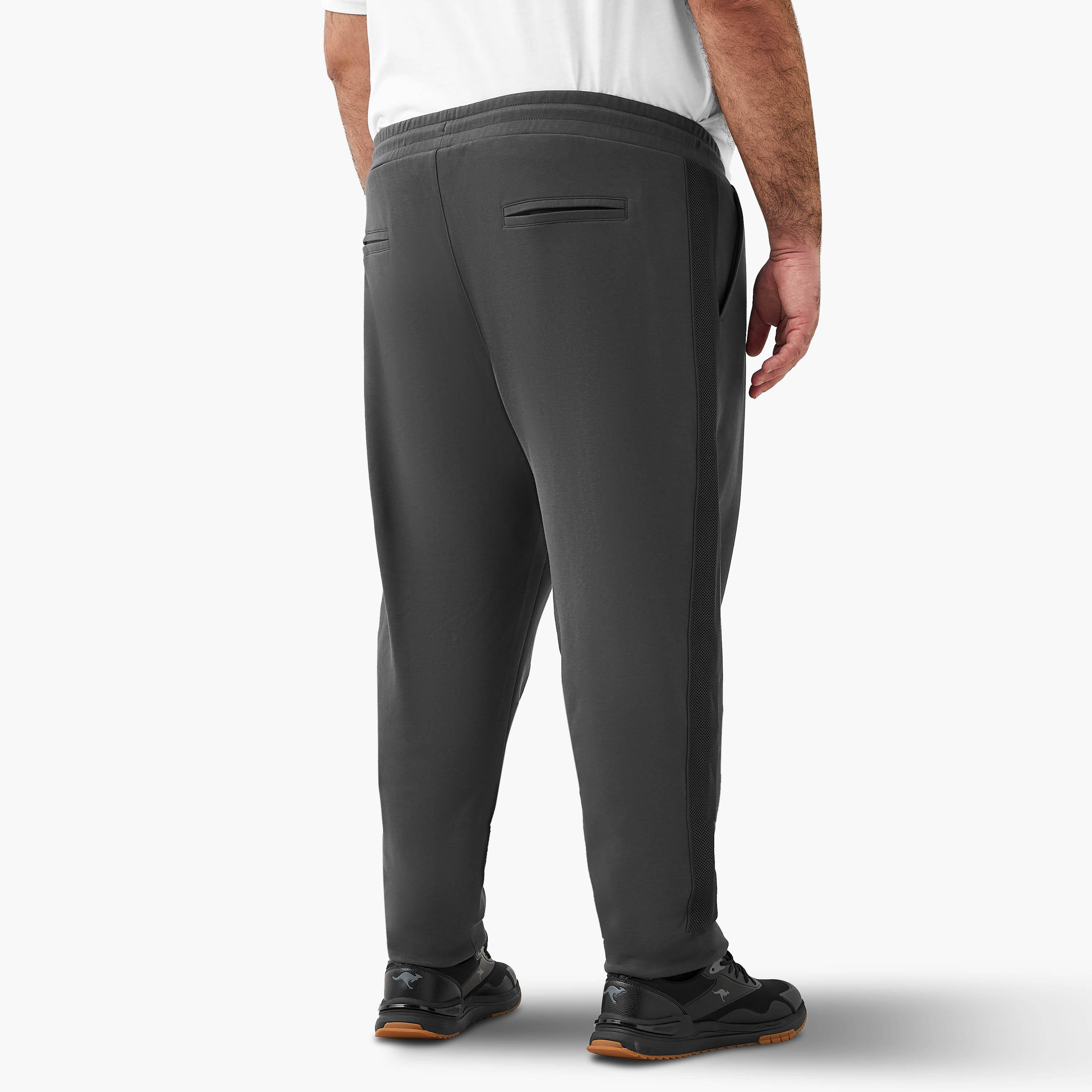 بنطلون رياضي بقصة عادية وجيوب للرجال-men-clothing-bottoms-joggers-image-2