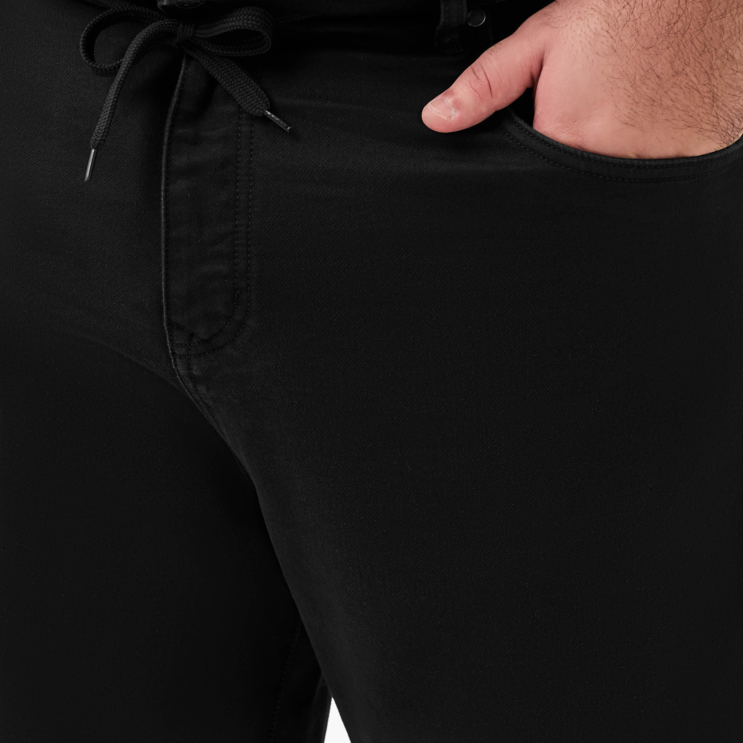 بنطلون جينز بخصر مرن وقصة عادية للرجال-men-clothing-bottoms-jeans-image-4