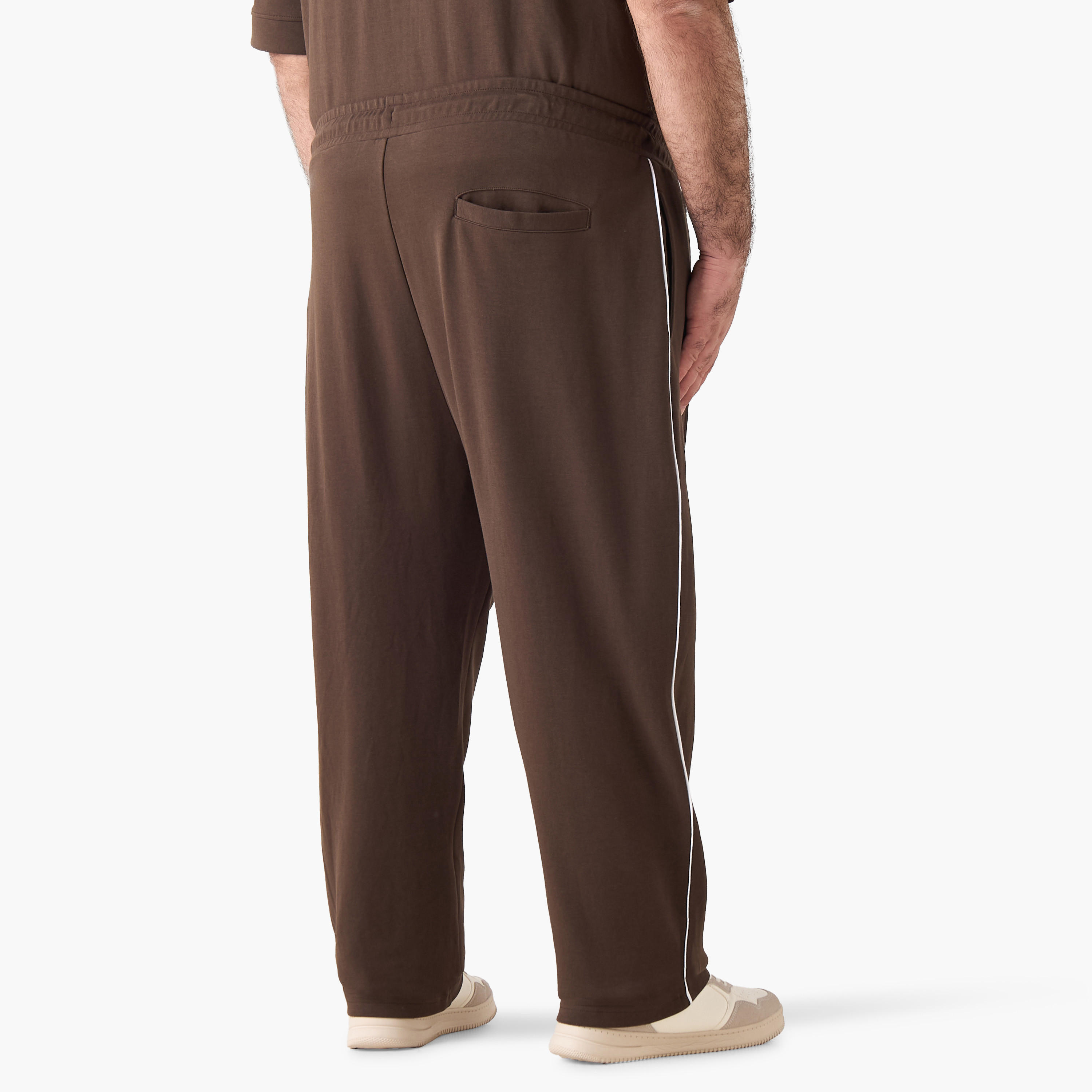 Men Relaxed Fit Joggers with Drawstring Closure-men-clothing-bottoms-joggers-image-4
