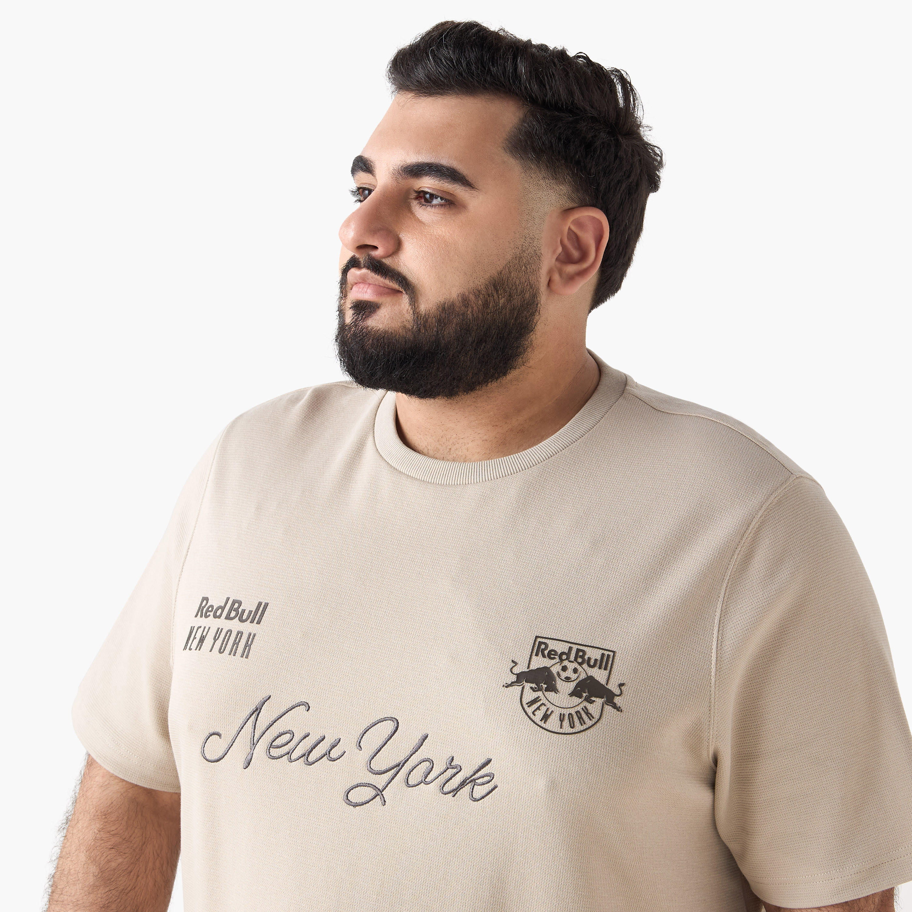 Men Regular Fit Round Neck Short Sleeve Red Bull New York Print T-shirt-men-clothing-tshirtsandpolos-tshirts-image-5