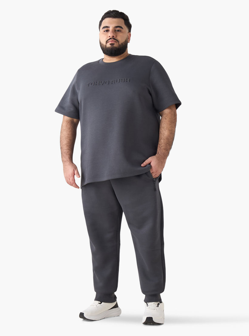 Men Regular Fit Crew Neck Short Sleeve Embossed T-shirt-men-clothing-coordsets-image-4