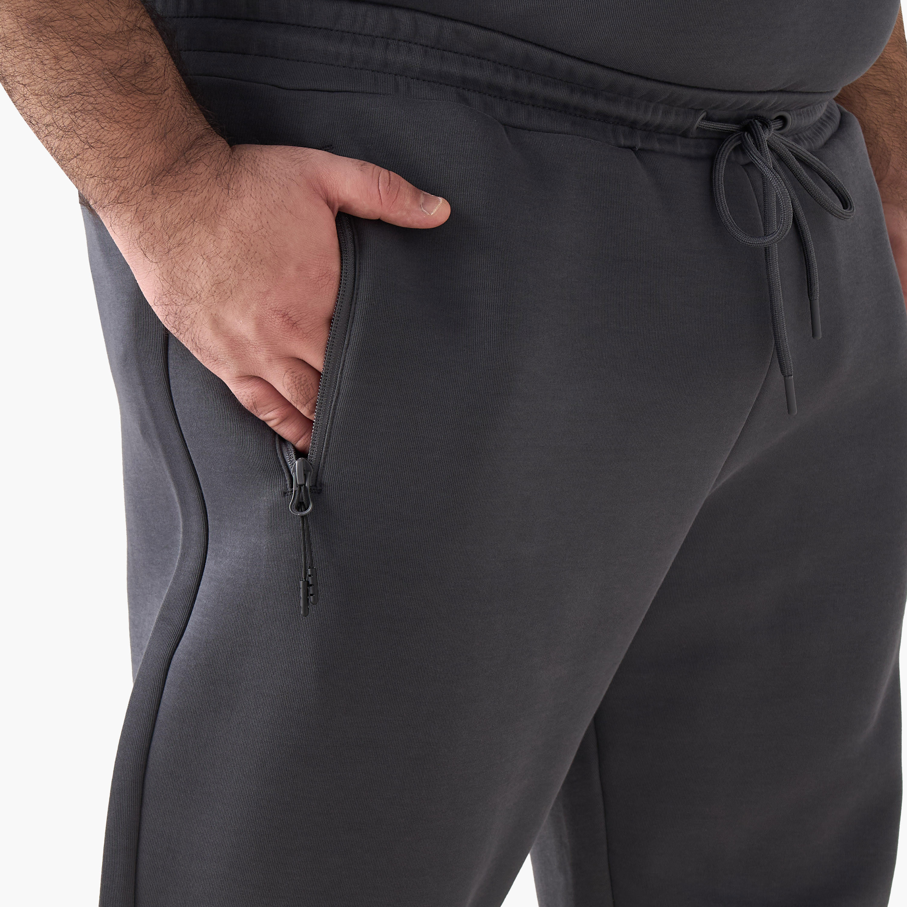 بنطلون رياضي رجالي بقصة عادية ورباط إغلاق-men-clothing-bottoms-joggers-image-2