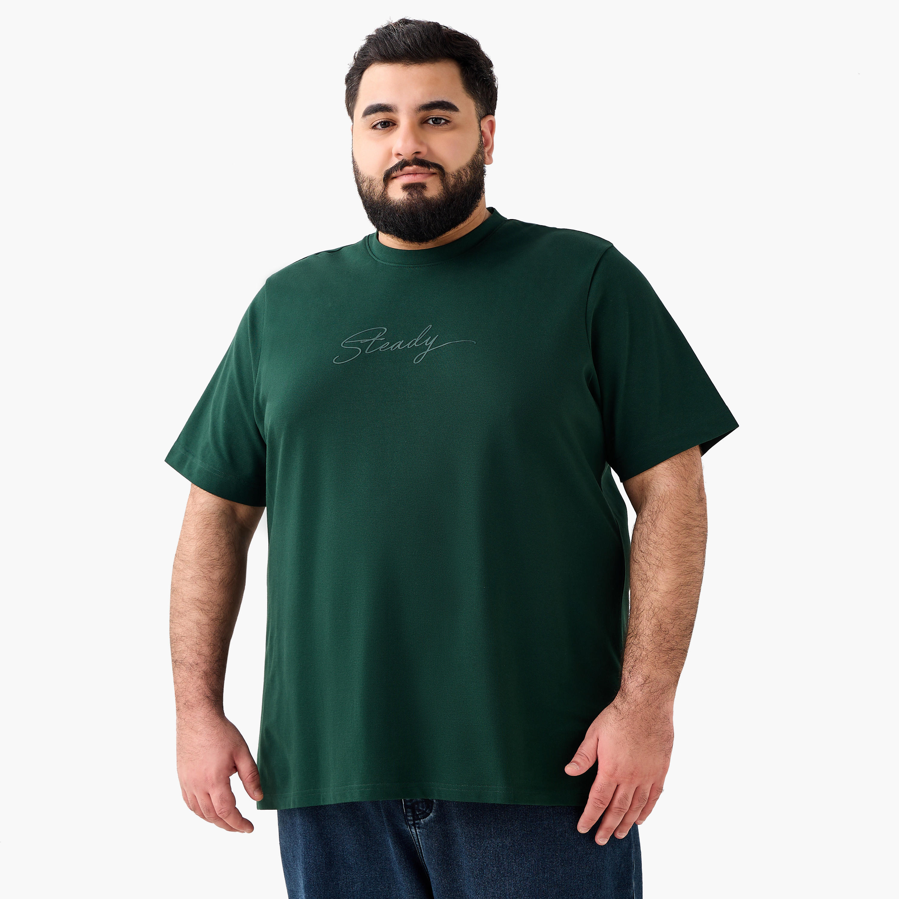 تيشيرت بقصة عادية وياقة ضيقة وأكمام قصيرة وطبعات للرجال-men-clothing-tshirtsandpolos-tshirts-image-2