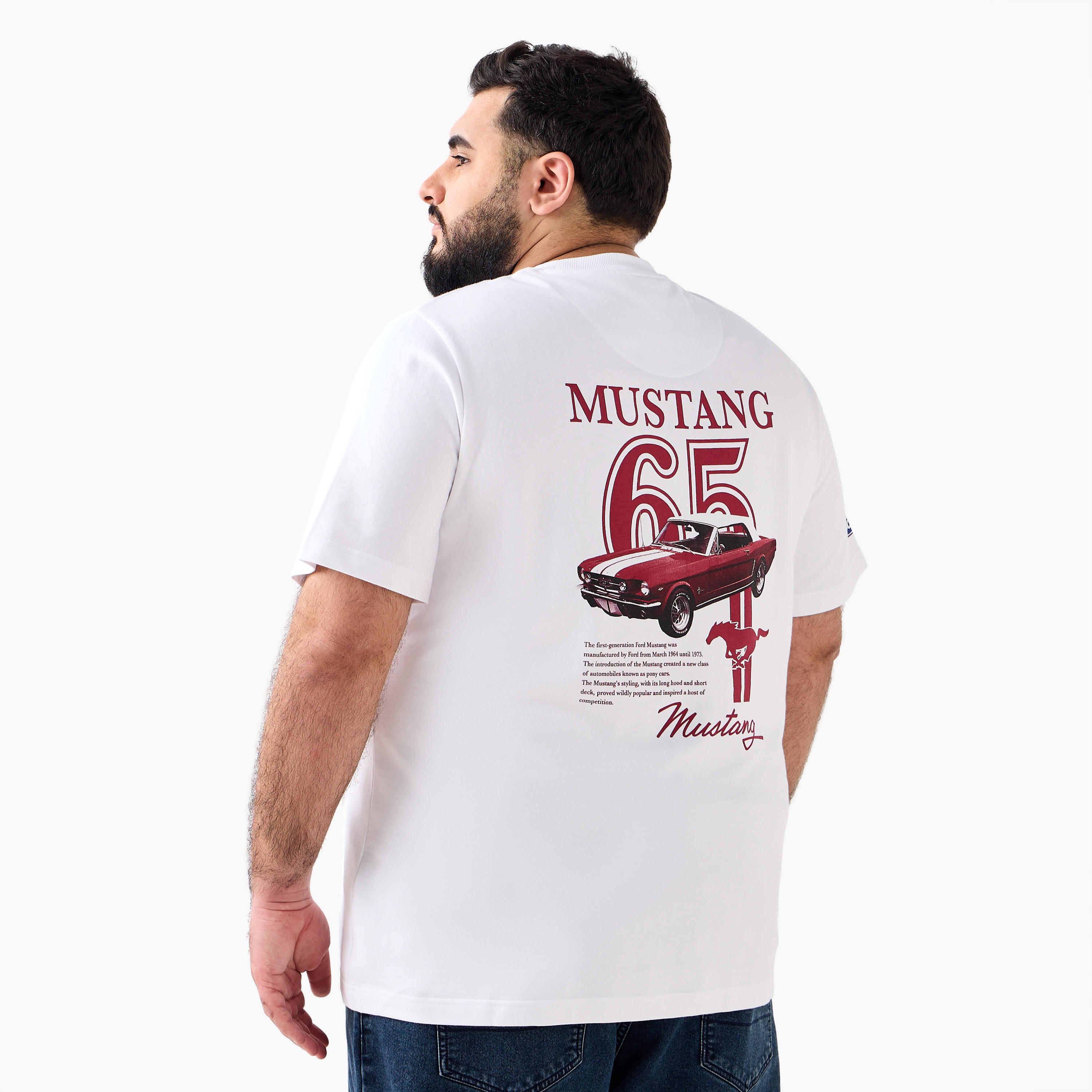 تيشيرت بياقة ضيقة وقصة عادية وأكمام قصيرة وطبعات للرجال-men-clothing-tshirtsandpolos-tshirts-image-2
