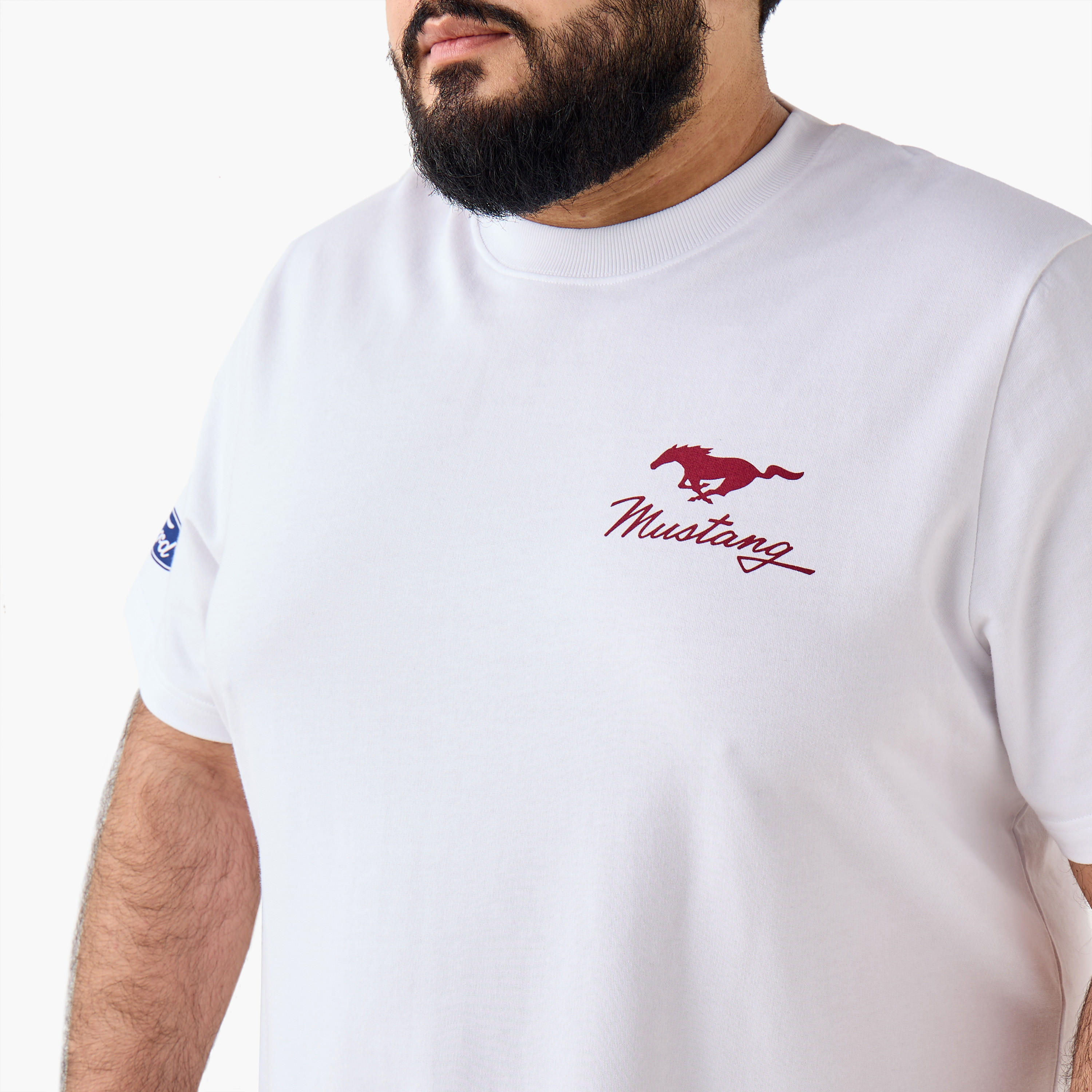 تيشيرت بياقة ضيقة وقصة عادية وأكمام قصيرة وطبعات للرجال-men-clothing-tshirtsandpolos-tshirts-image-5