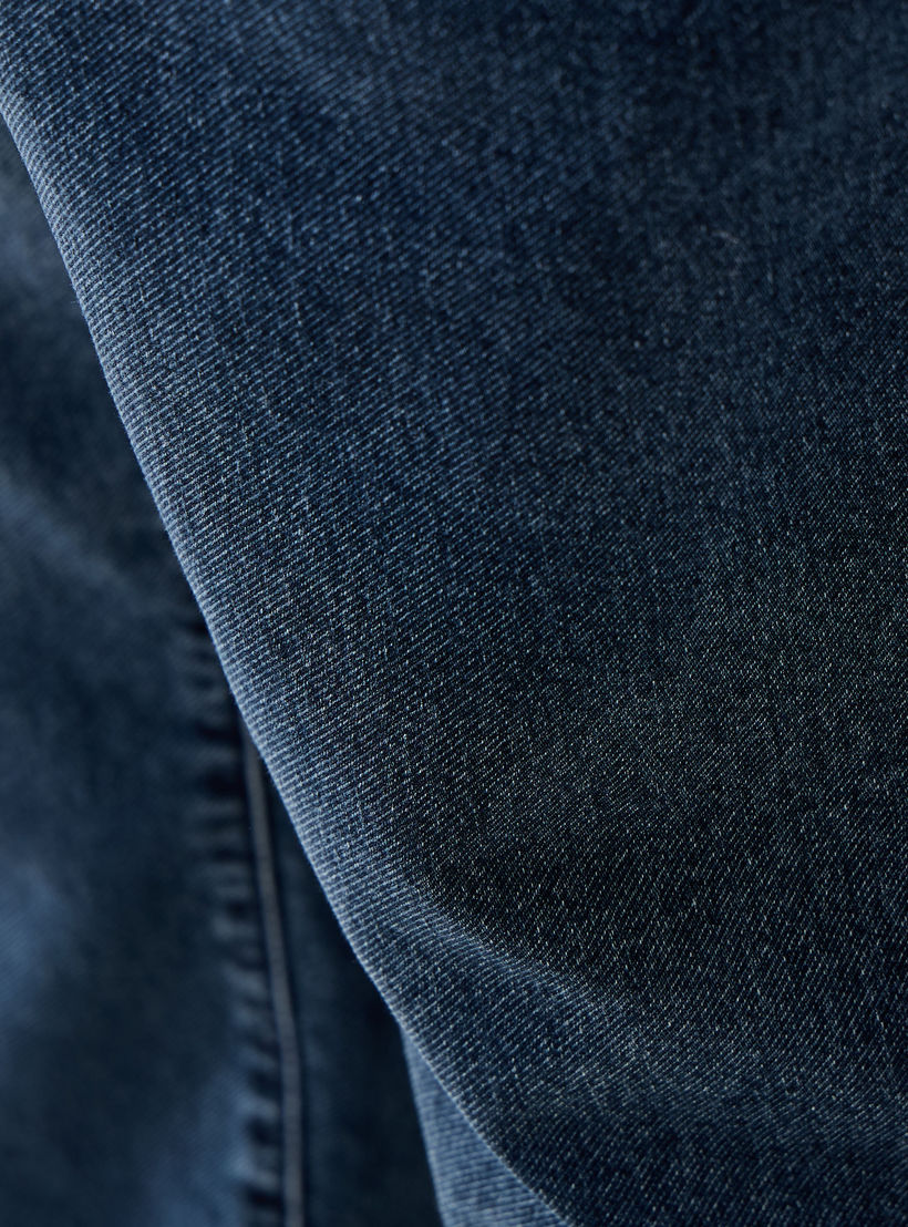 Men Relaxed Fit Flexi Waist Drawstring Closure Jeans-men-clothing-bottoms-jeans-image-6