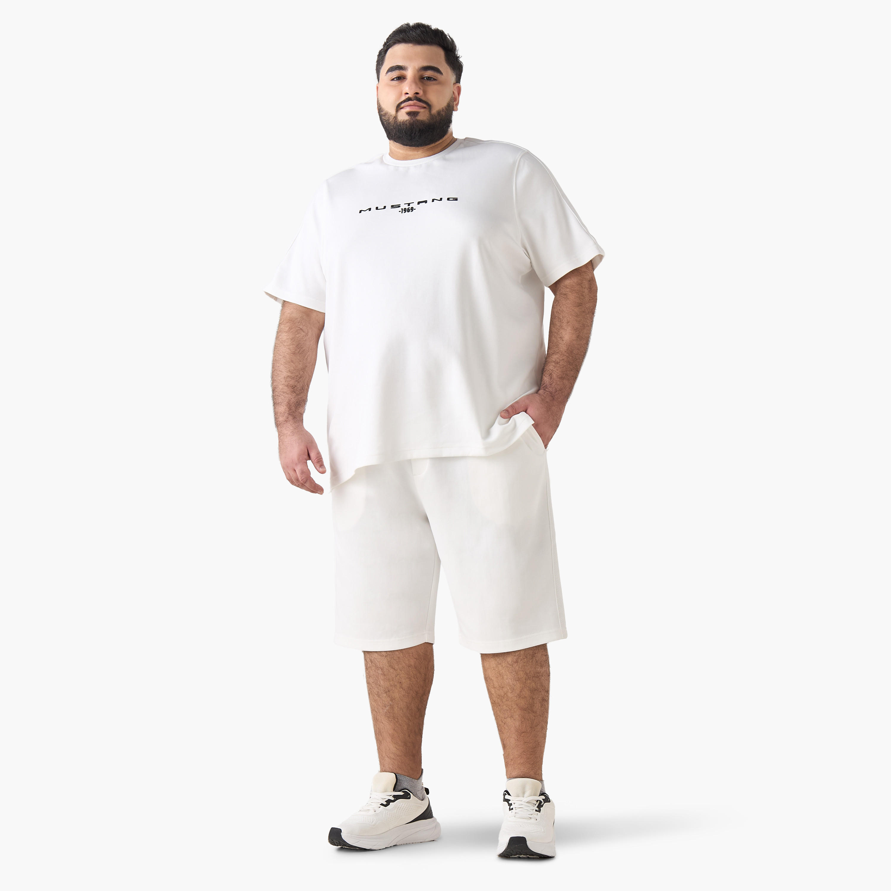Men Regular Fit Round Neck Short Sleeve Mustang Ford Print T-shirt-men-clothing-coordsets-image-3