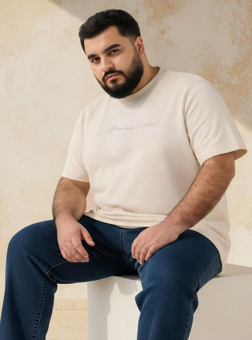 تيشيرت رجالي منقوش بياقة ضيقة وأكمام قصيرة-men-clothing-tshirtsandpolos-tshirts-image-6