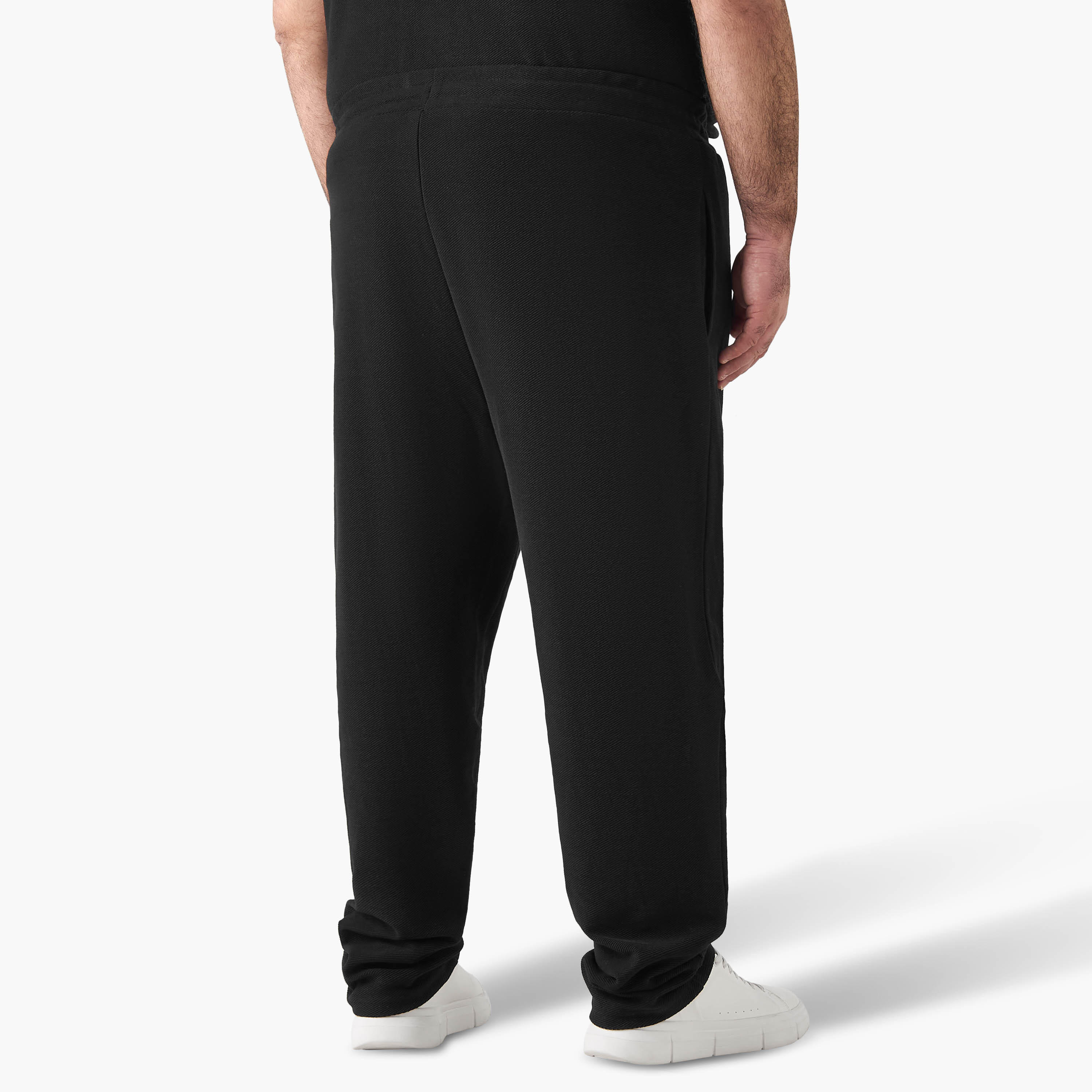 بنطلون رياضي رجالي برباط إغلاق وقصة عادية-men-clothing-bottoms-joggers-image-2