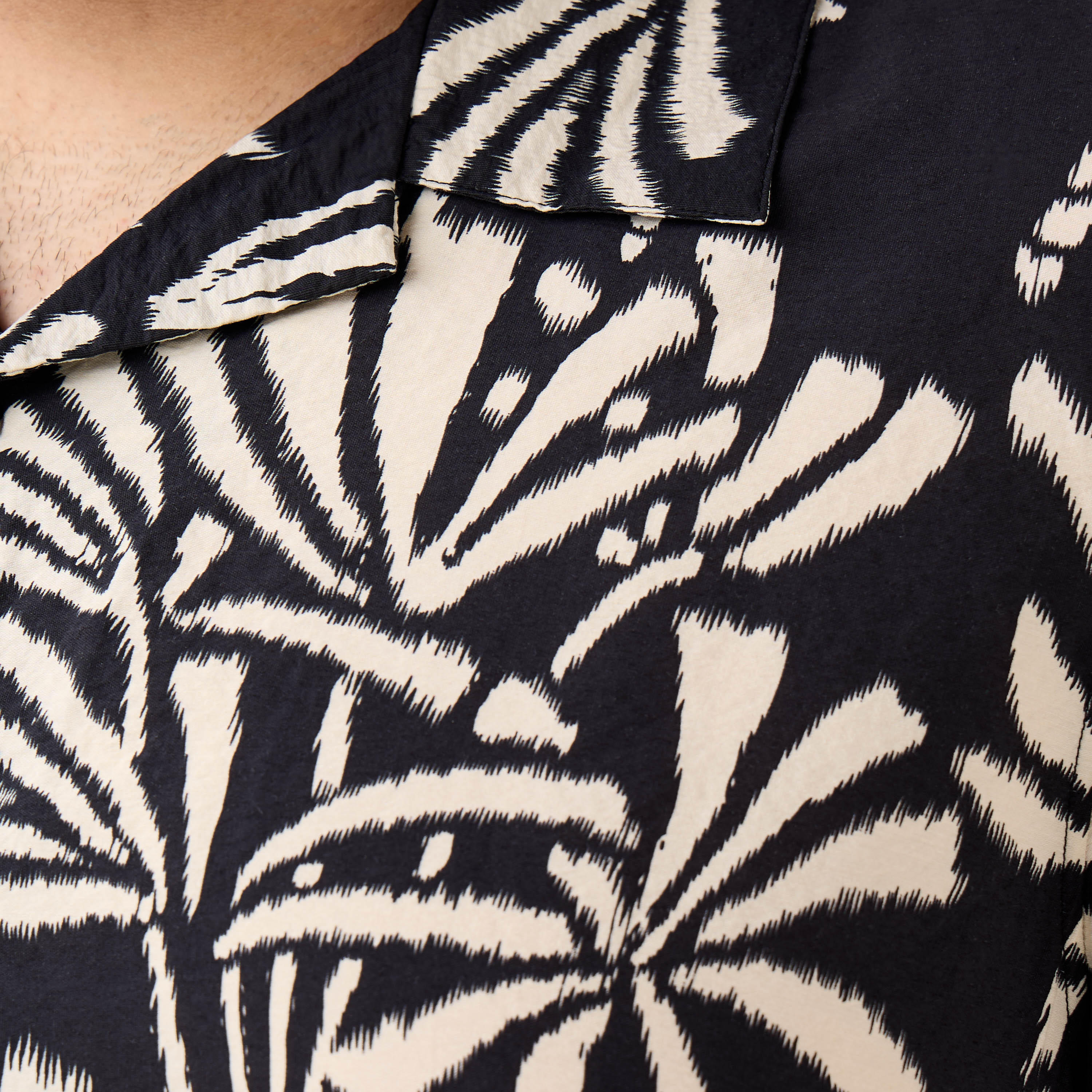 Men Camp Collar Printed Short Sleeve Shirt-men-clothing-shirts-image-7