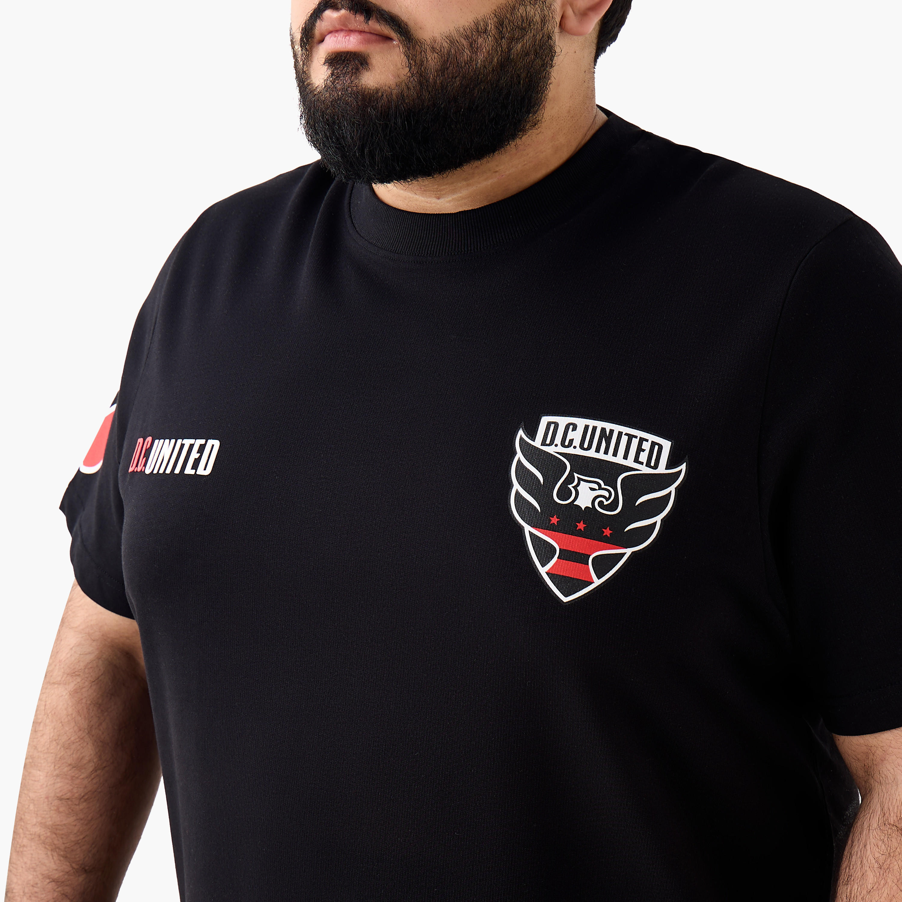 Men Regular Fit Crew Neck Short Sleeves D.C United Print T-shirt-men-clothing-tshirtsandpolos-tshirts-image-6