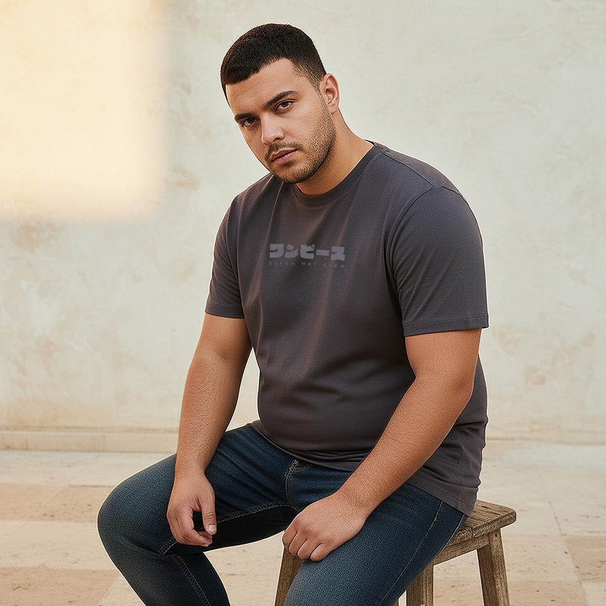 تيشيرت بقصّة عادية وياقة ضيقة وأكمام قصيرة وطبعات للرجال-men-clothing-tshirtsandpolos-tshirts-image-5